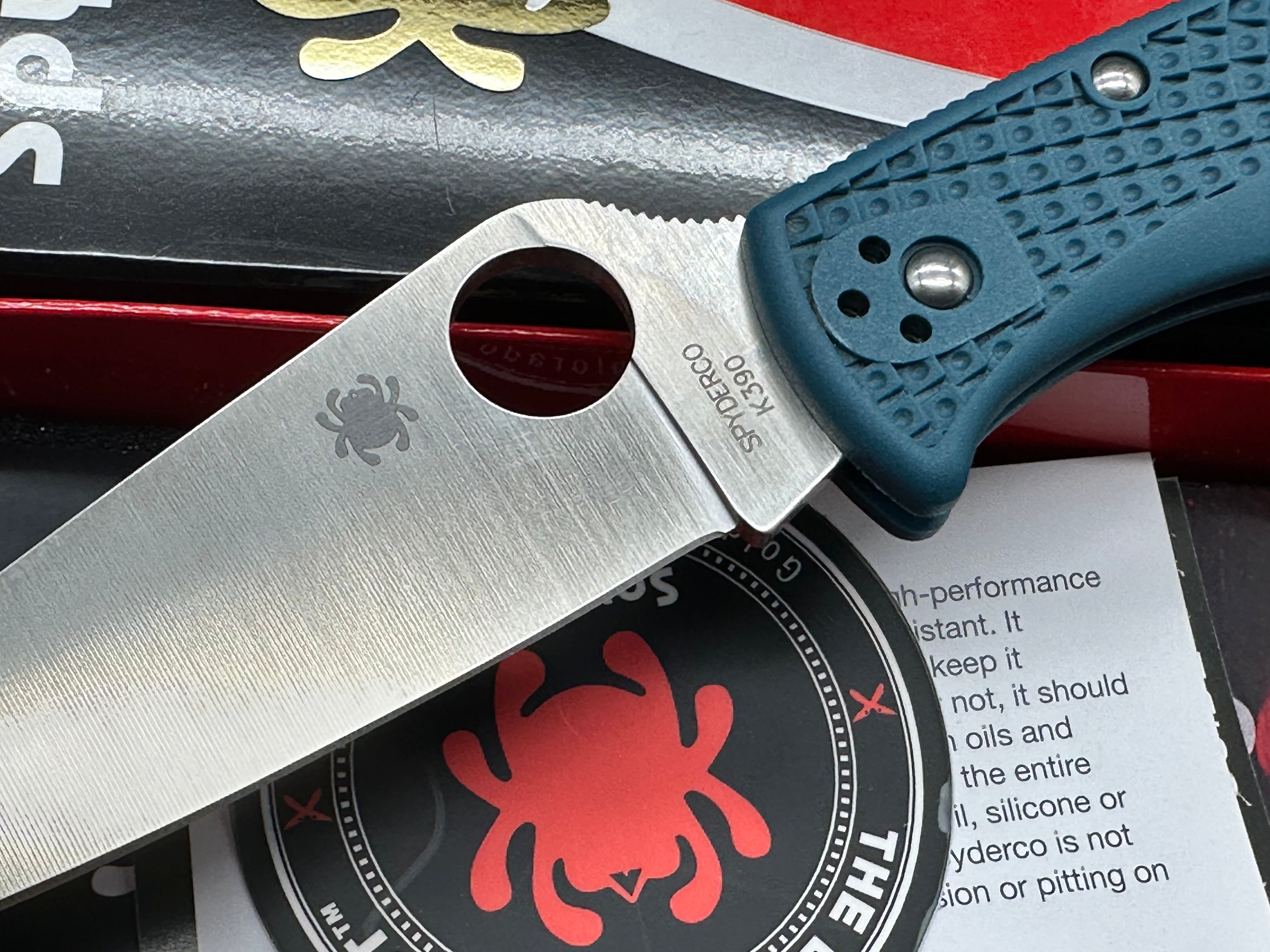 Spyderco Endura 4 Lightweight Folding Knife - 3.8