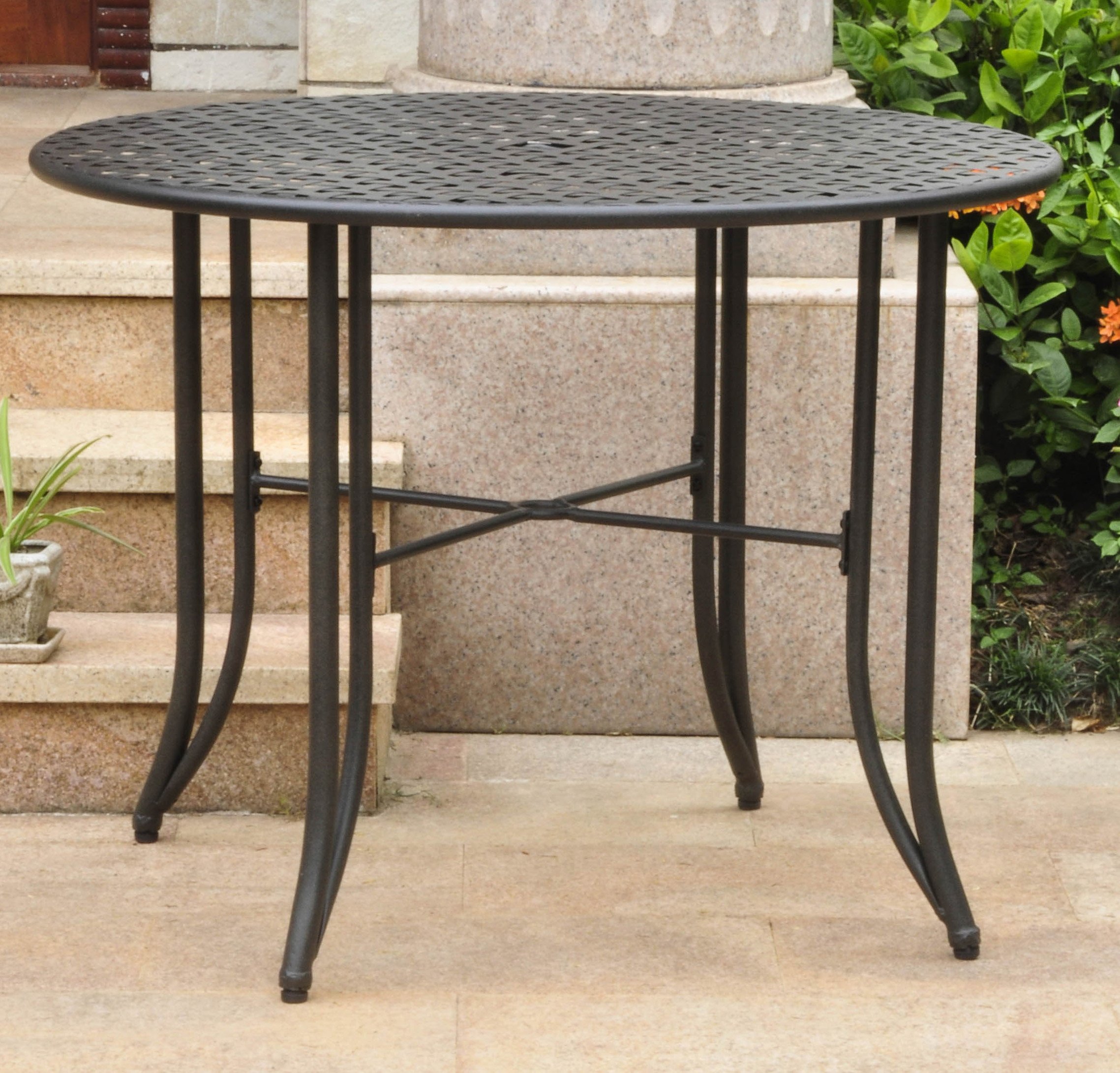 Antique Black 40