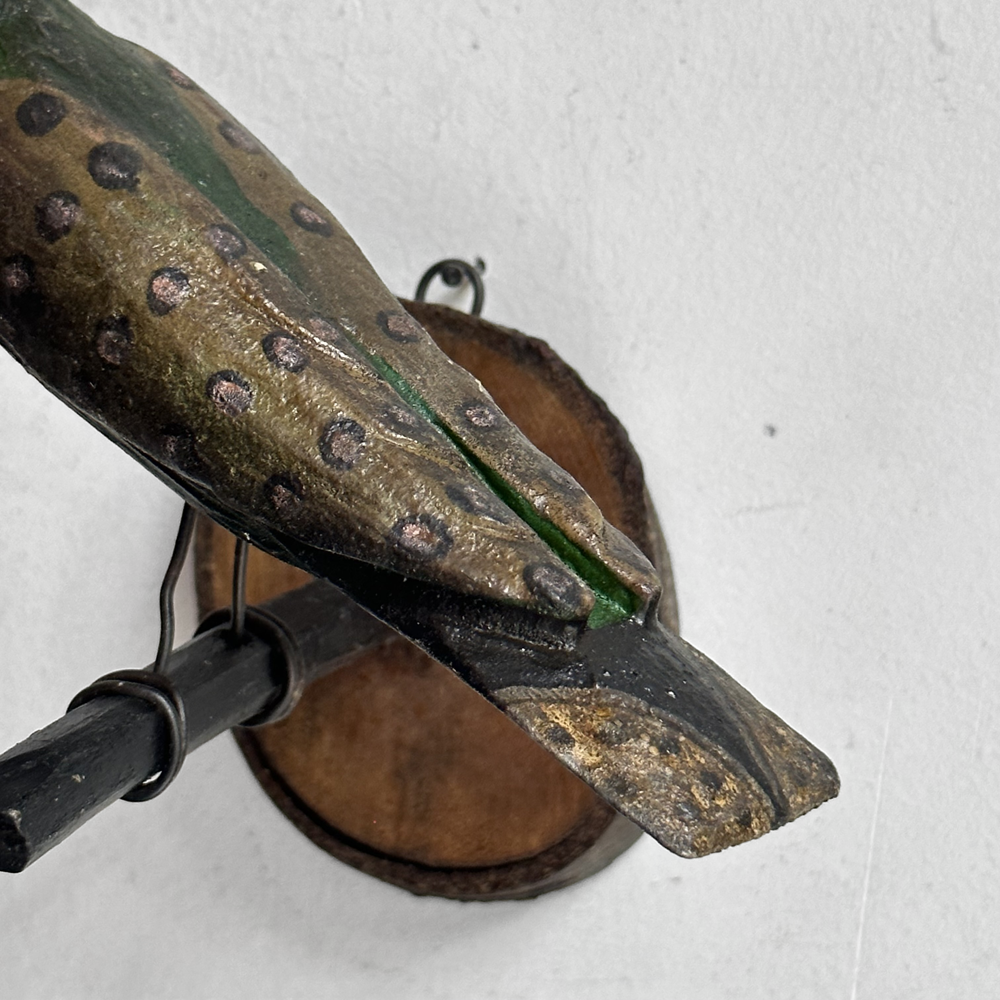 Handcrafted Black Forest Wooden Bird Carving (525) - Perfect for Home Decor, Gift Giving & Nature-Inspired Collectibles
