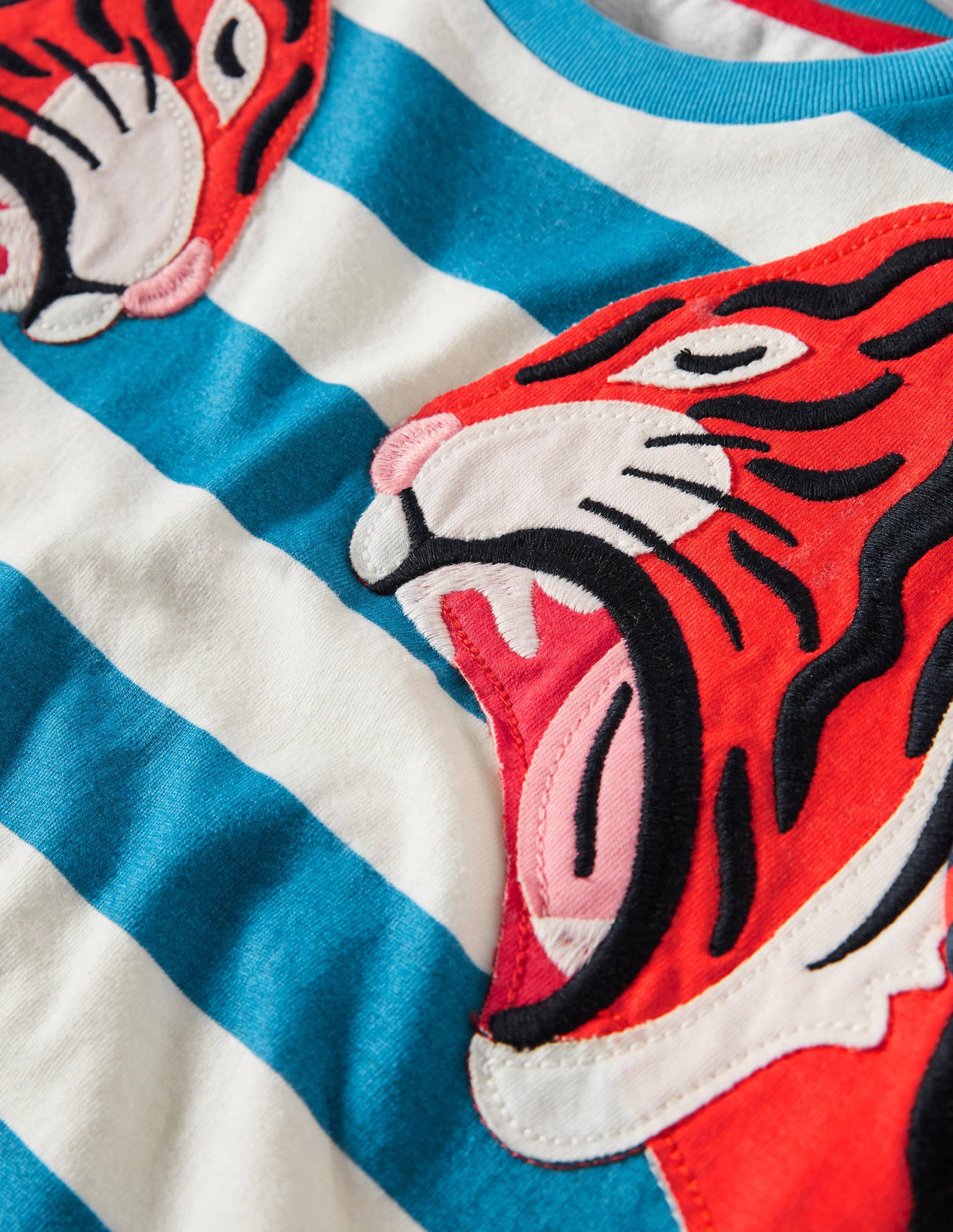 Big Cat Appliqué T-Shirt - Moroccan Blue Tigers Graphic Tee for Men & Women | Casual Wear, Street Style, and Animal Lover Fashion