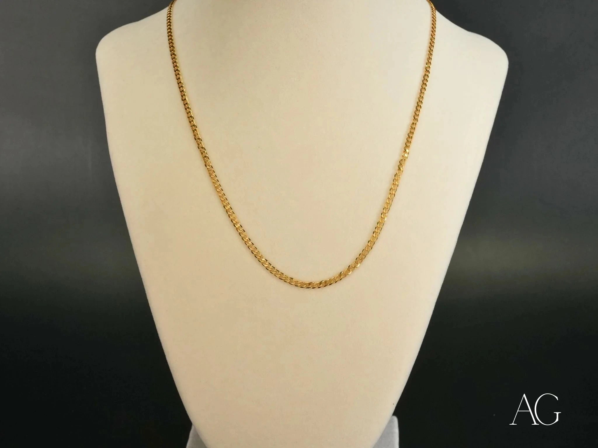 18K Gold Cuban Chain for Men & Women - Luxury Hip Hop Jewelry - Perfect for Parties, Weddings & Everyday Wear