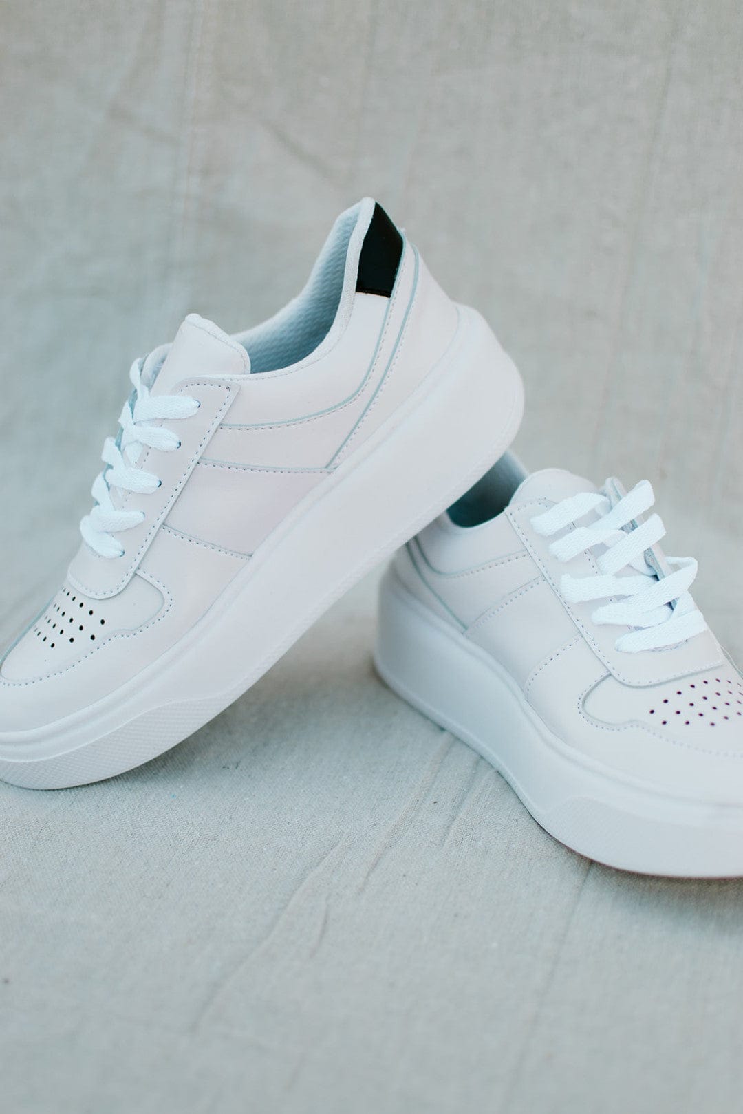 White Platform Sneakers for Women | Comfortable & Stylish Casual Shoes | Perfect for Walking, Running & Everyday Outfits