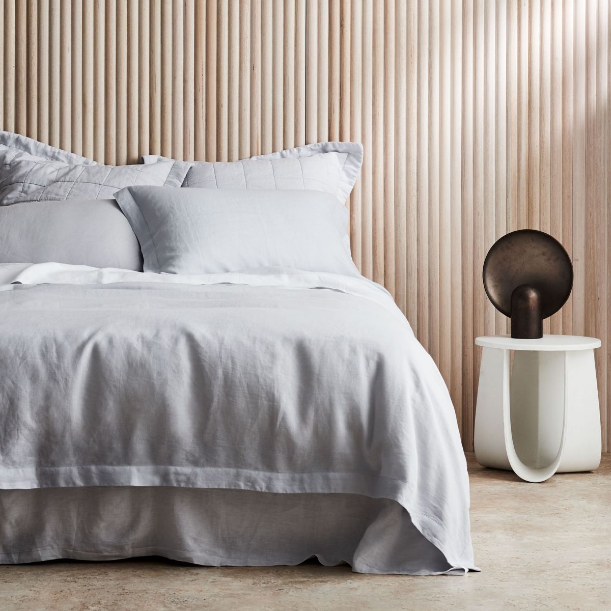 Sheridan Abbotson Silver Linen Quilt Cover Set - Luxury Bedding for Master Bedroom & Guest Room - Soft & Breathable Duvet Cover for All Seasons