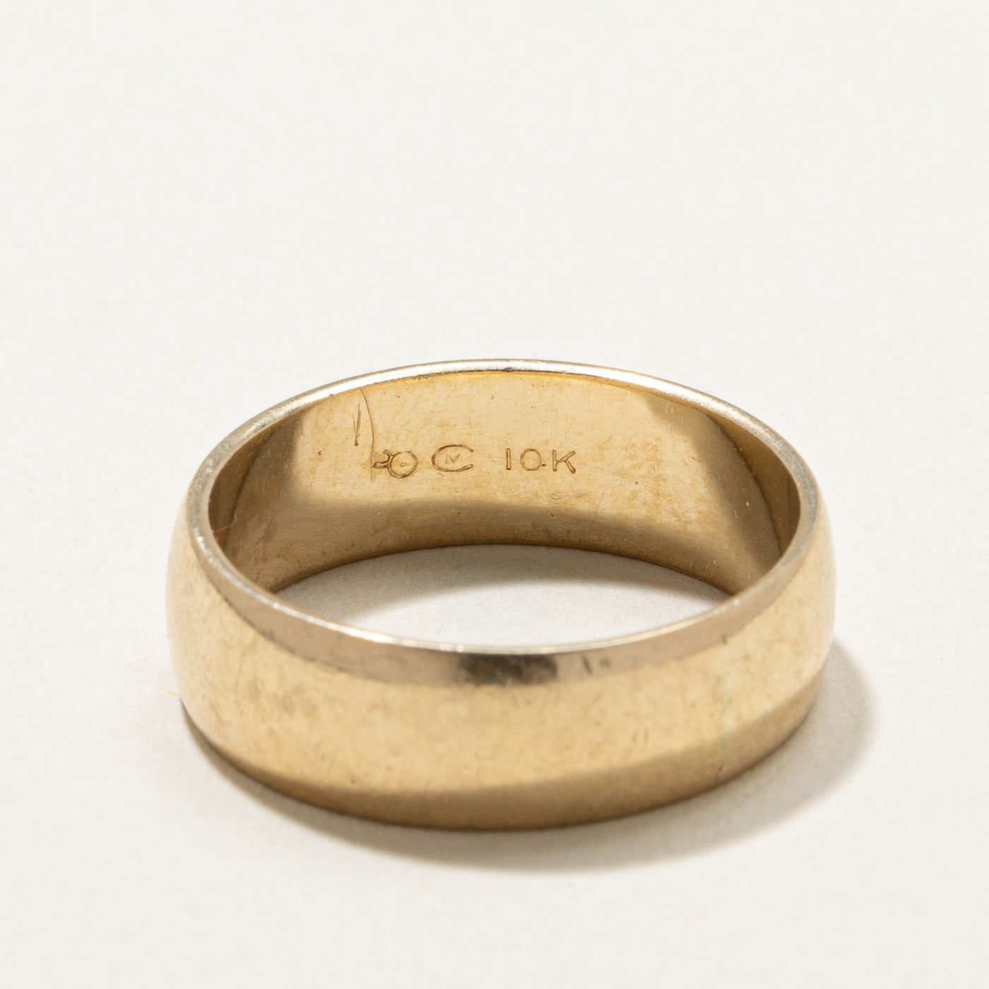 10K Yellow Gold Plain Wedding Band Ring - 6.1mm Wide, Size 6.75 - Classic Minimalist Jewelry for Men & Women - Perfect for Engagement, Anniversary, and Everyday Wear