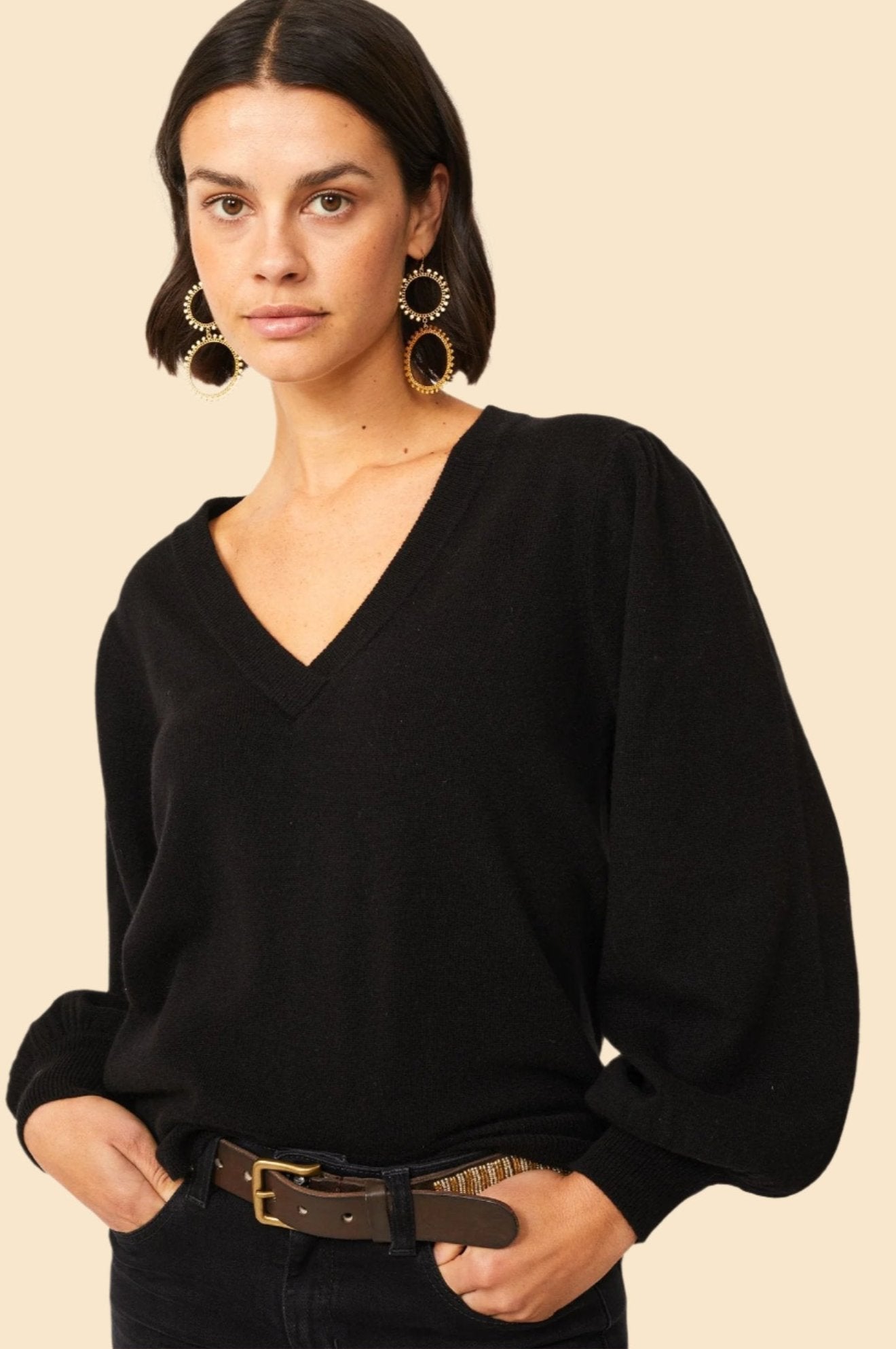 Premium Merino Wool Cashmere Blend V-Neck Sweater for Women | Soft & Warm Winter Pullover | Black | Perfect for Office, Travel & Casual Outfits