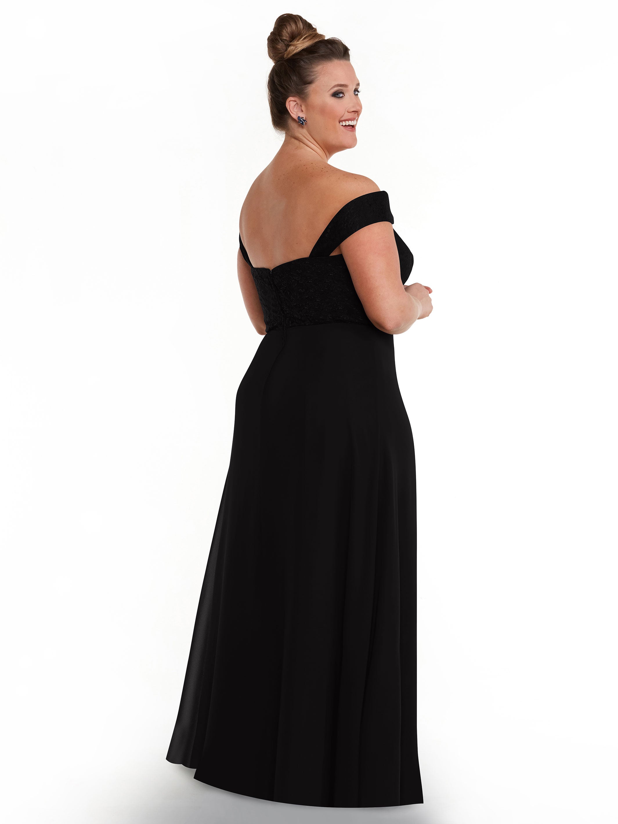 Elegant Off-the-Shoulder Chiffon A-Line Bridesmaid Dress with Lace Bodice - Perfect for Weddings, Formal Events & Special Occasions