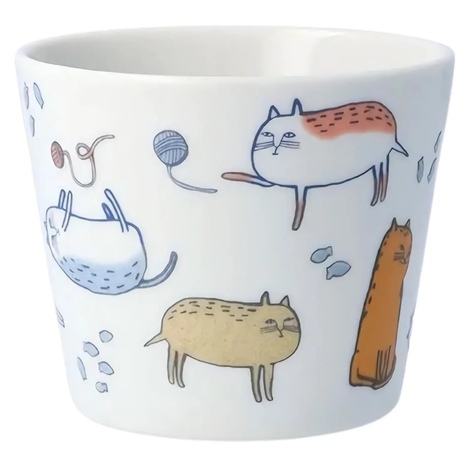 Harekutani Porcelain Soba Choko Cup with Cat Design - Traditional Japanese Sake or Tea Cup for Home, Restaurant & Gift Giving