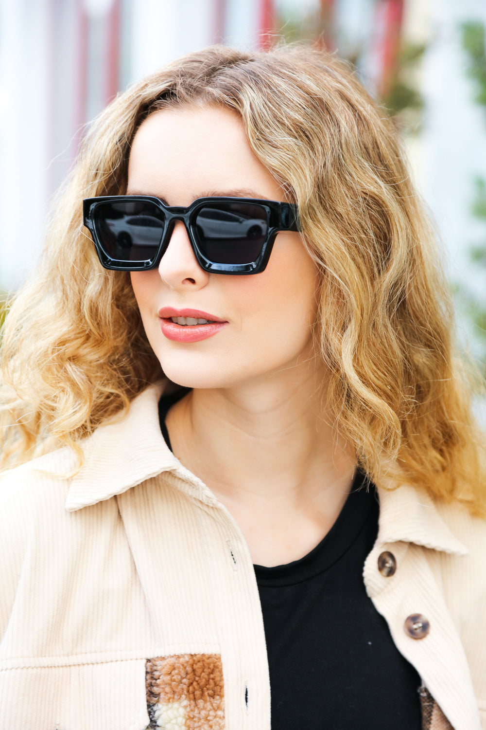 Stylish Black Thick Frame Rectangle Sunglasses for Men & Women - UV Protection, Polarized, Fashionable Square Shades for Driving, Beach, Outdoor Activities