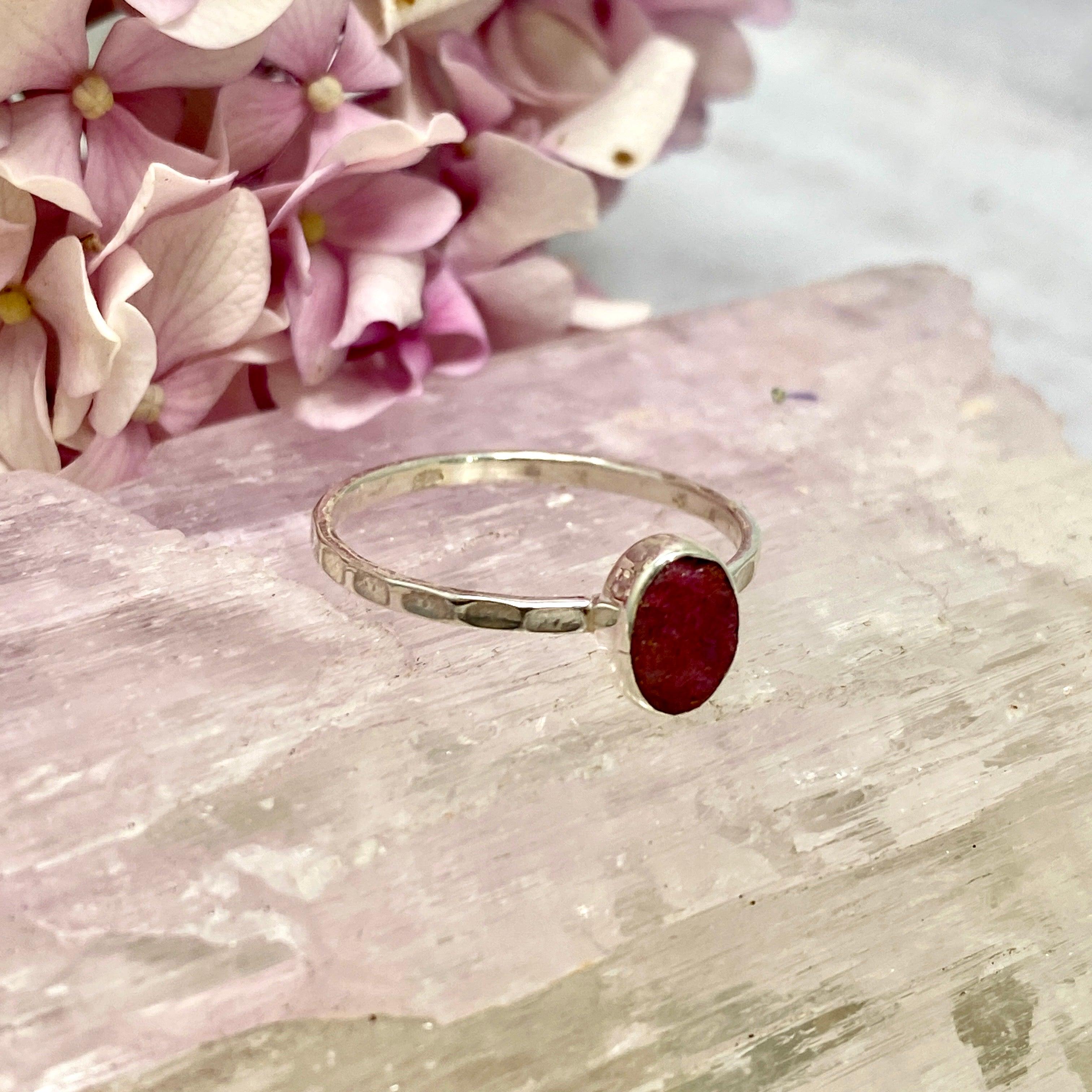 Ruby Raw Oval Fine Banded Ring KRGJ2634 - Minimalist Dainty Stacking Ring for Women, Handmade Jewelry Gift for Her - Perfect for Everyday Wear, Date Nights & Special Occasions
