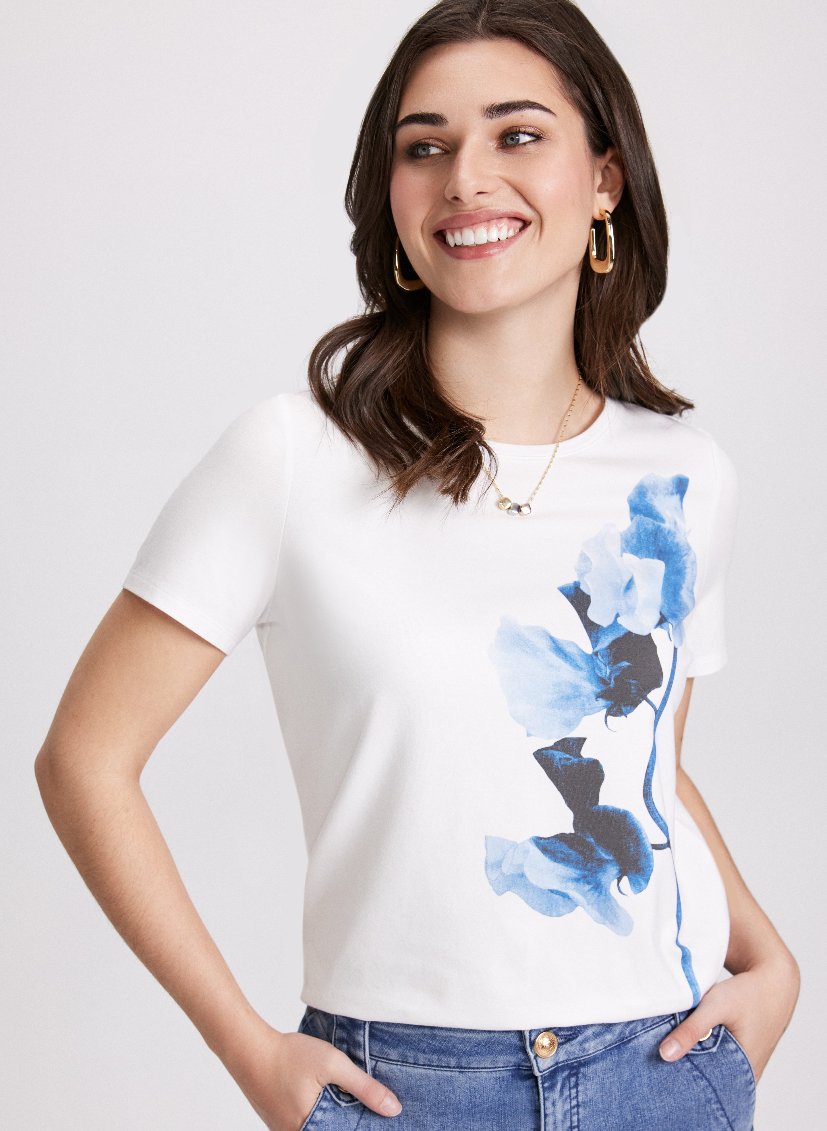 Floral Print T-Shirt for Women - Stylish Summer Casual Tee - Perfect for Outings, Dates & Everyday Wear