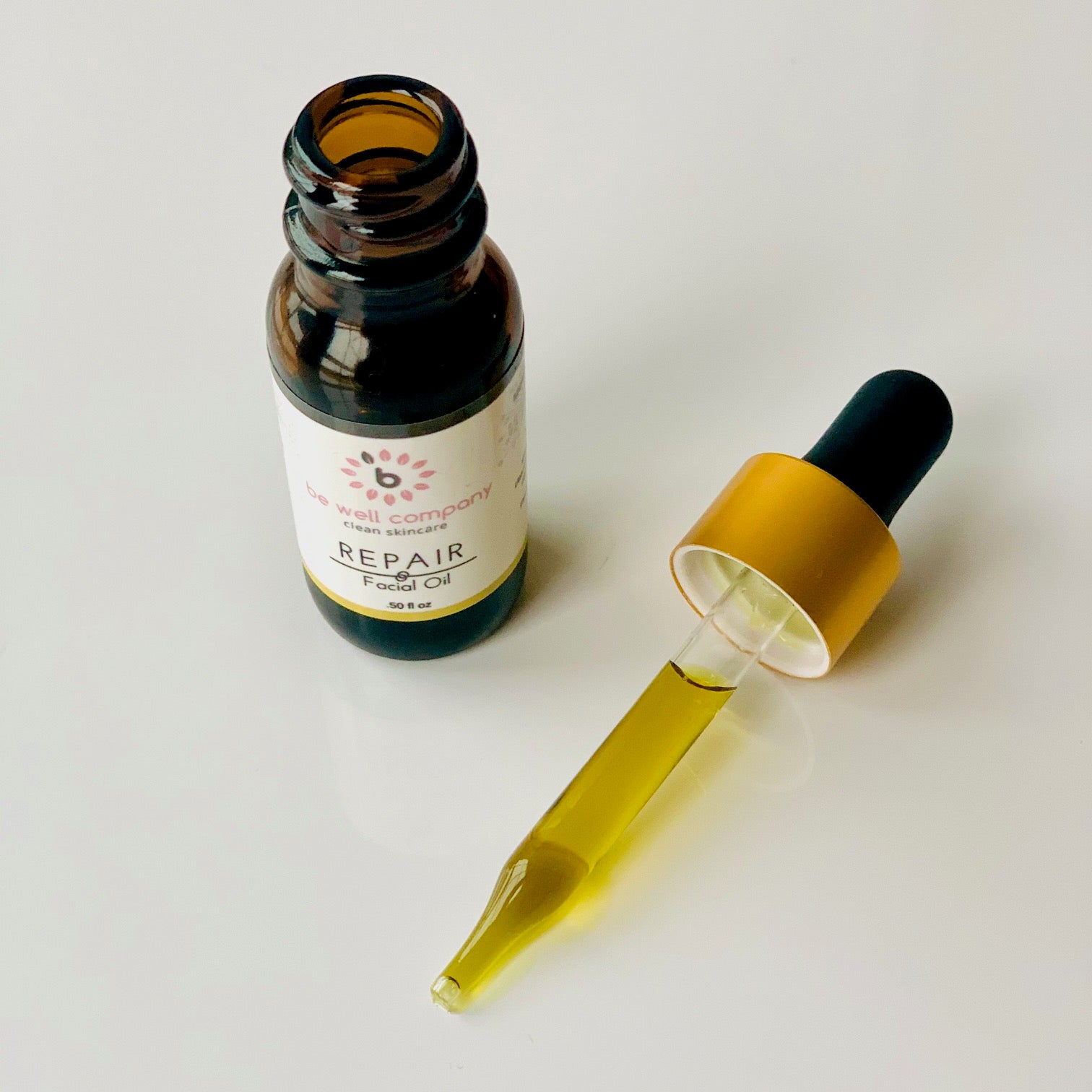 Organic Repair Facial Oil for Dry Skin - Anti-Aging & Hydrating Treatment - Perfect for Night Routine & Daily Skincare Regimen