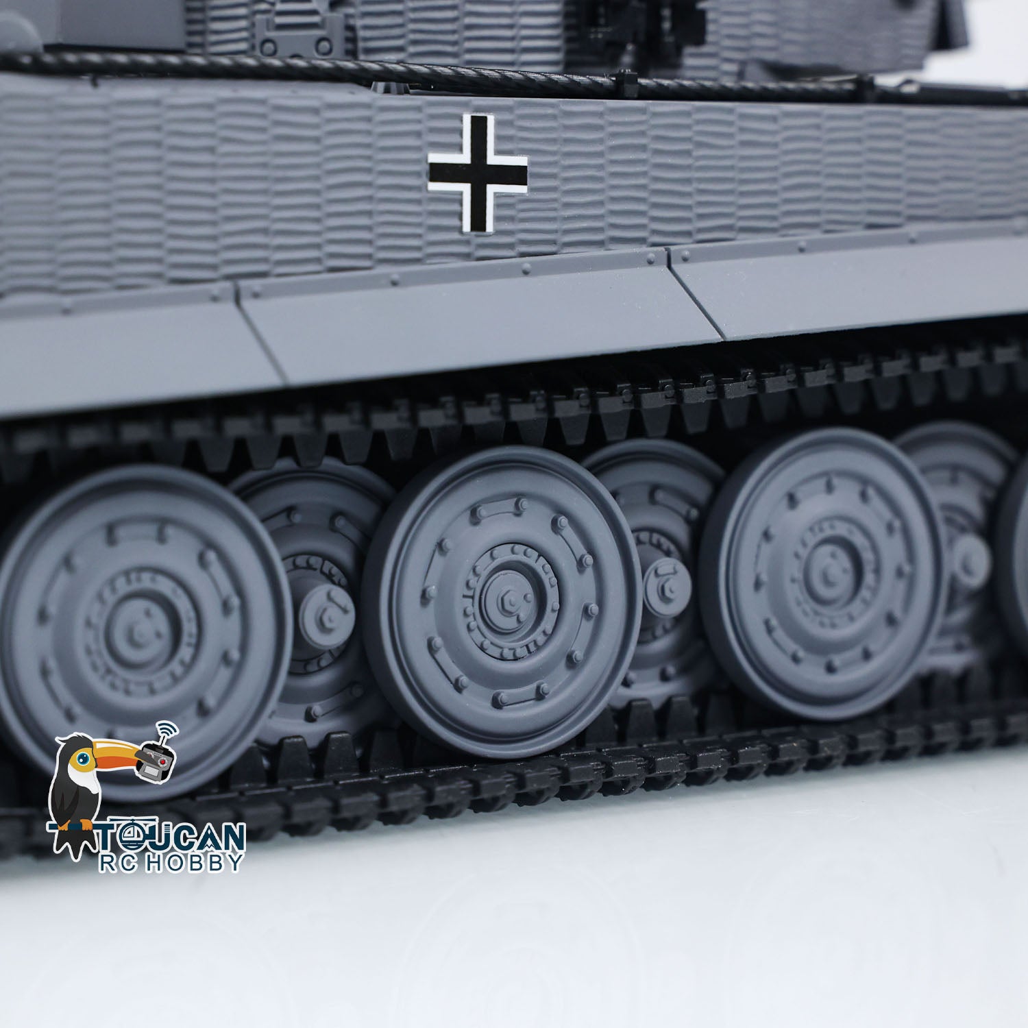 Taigen Tiger I 1/24 Scale RC Battle Tank with Infrared Combat, Barrel Recoil & LED Flash - Remote Control Military Tank Toy for Collectors & Hobbyists - Perfect for War Games, Display & Gift Giving