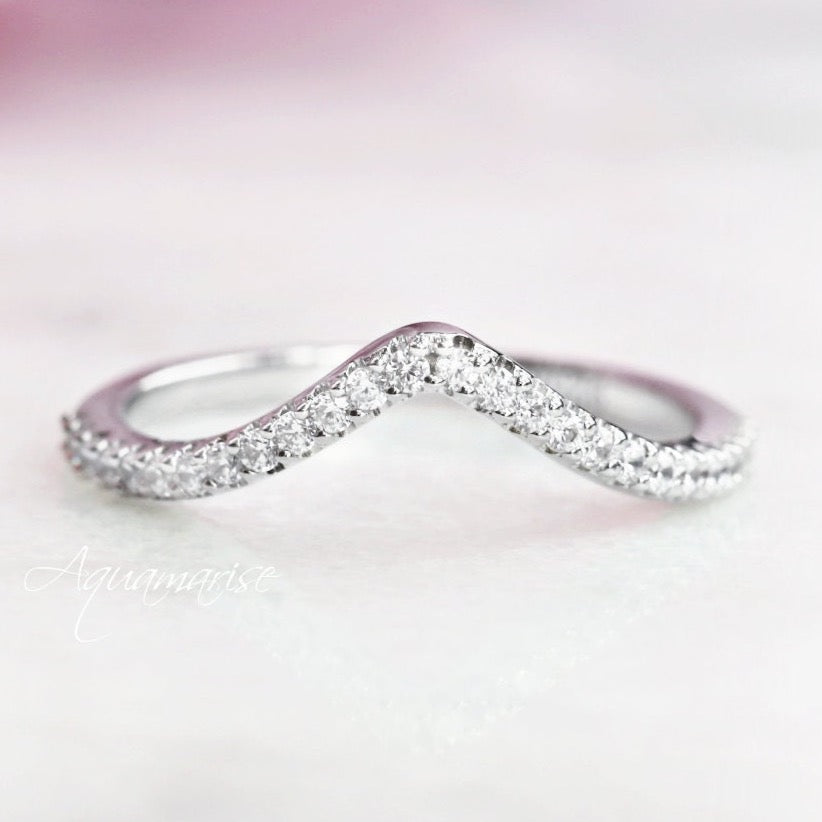 Chevron Wedding Band Sterling Silver Ring for Men & Women - Elegant Stackable Band for Engagement, Anniversary & Everyday Wear