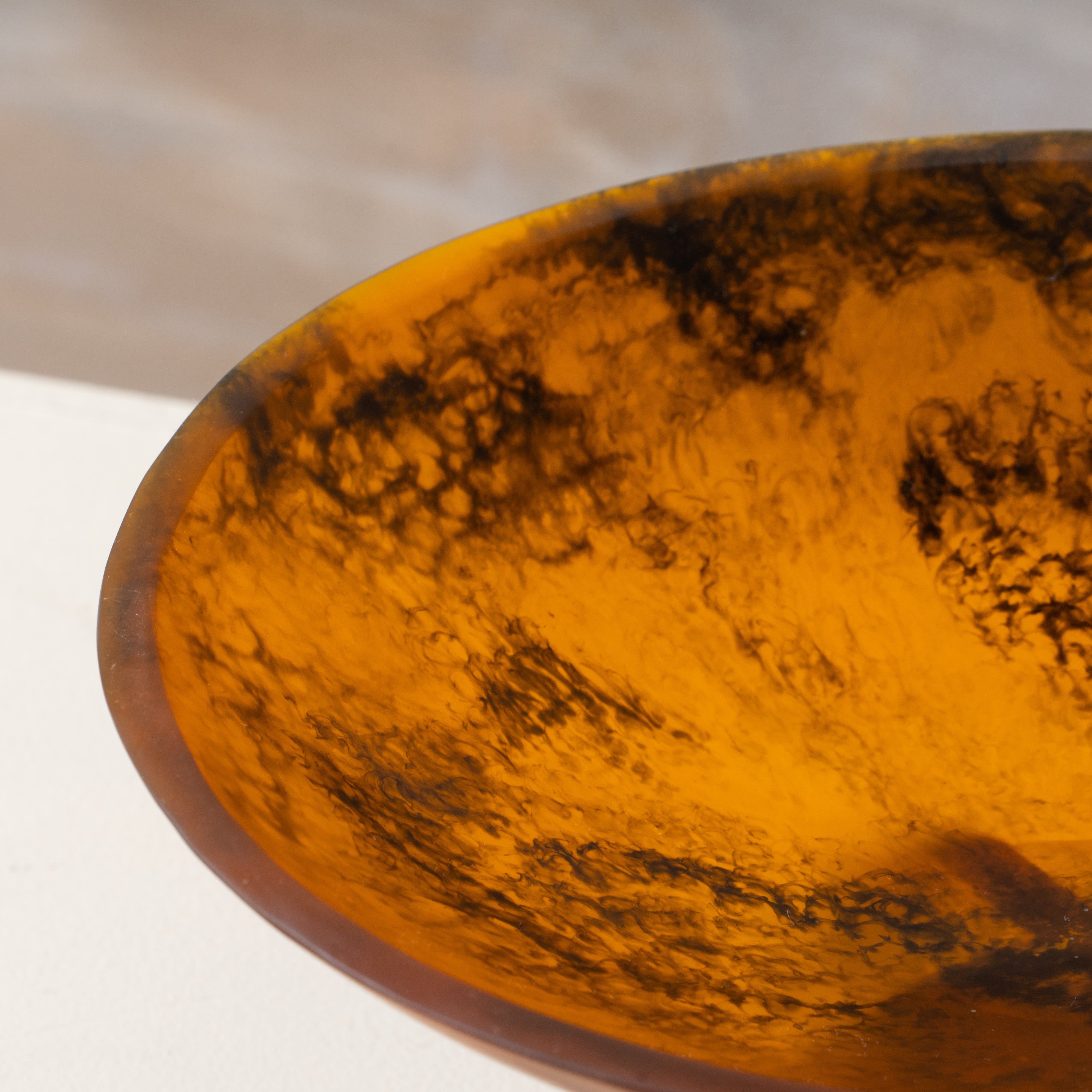 Flow Resin Fruit Bowl - Eco-Friendly Handmade Decorative Serving Bowl for Kitchen & Dining Room | Perfect for Displaying Fruits, Snacks, or Home Decor