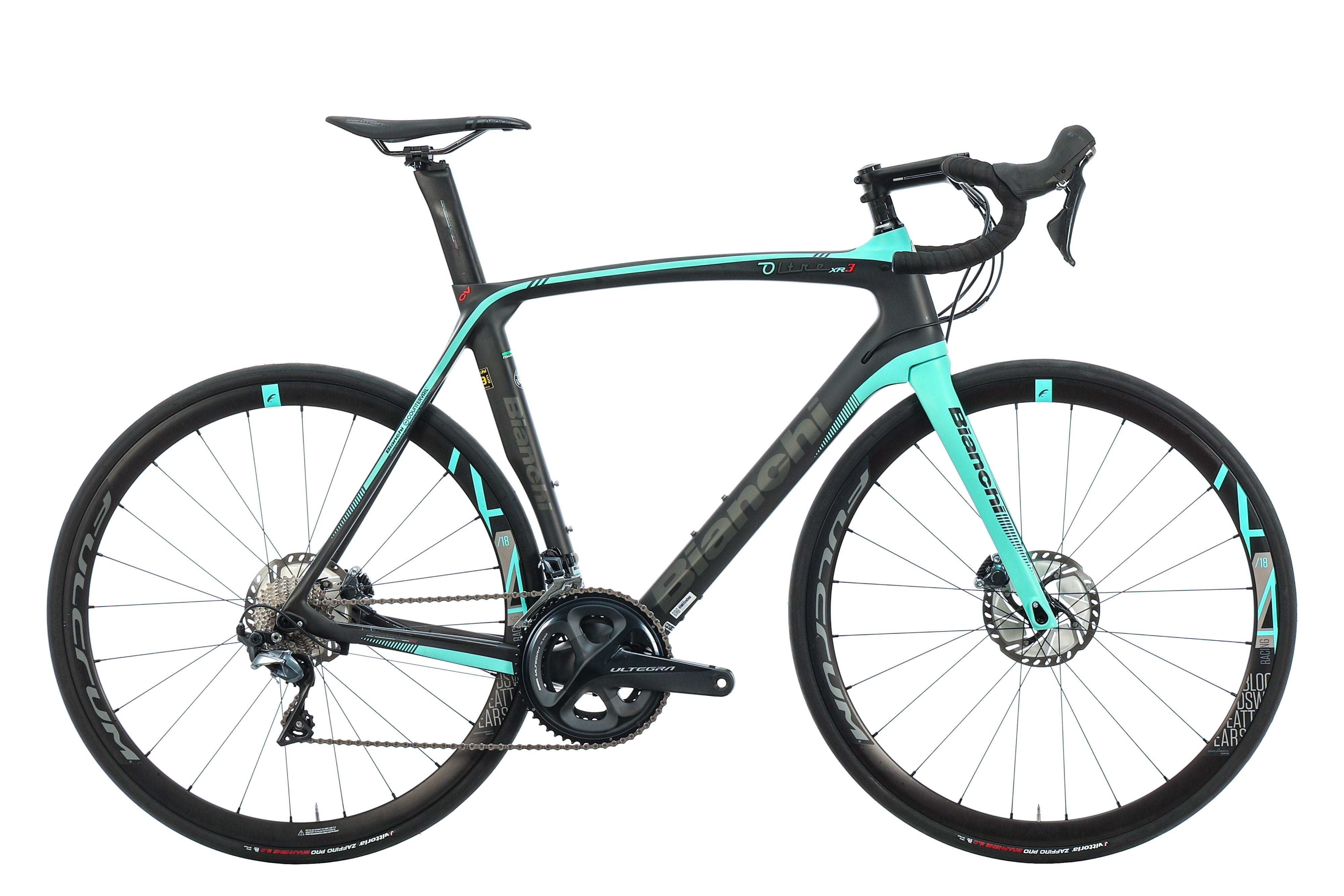 Bianchi Oltre XR3 Road Bike 2020 - 59cm Carbon Frame, Lightweight & Fast - Perfect for Racing, Training & Long-Distance Cycling