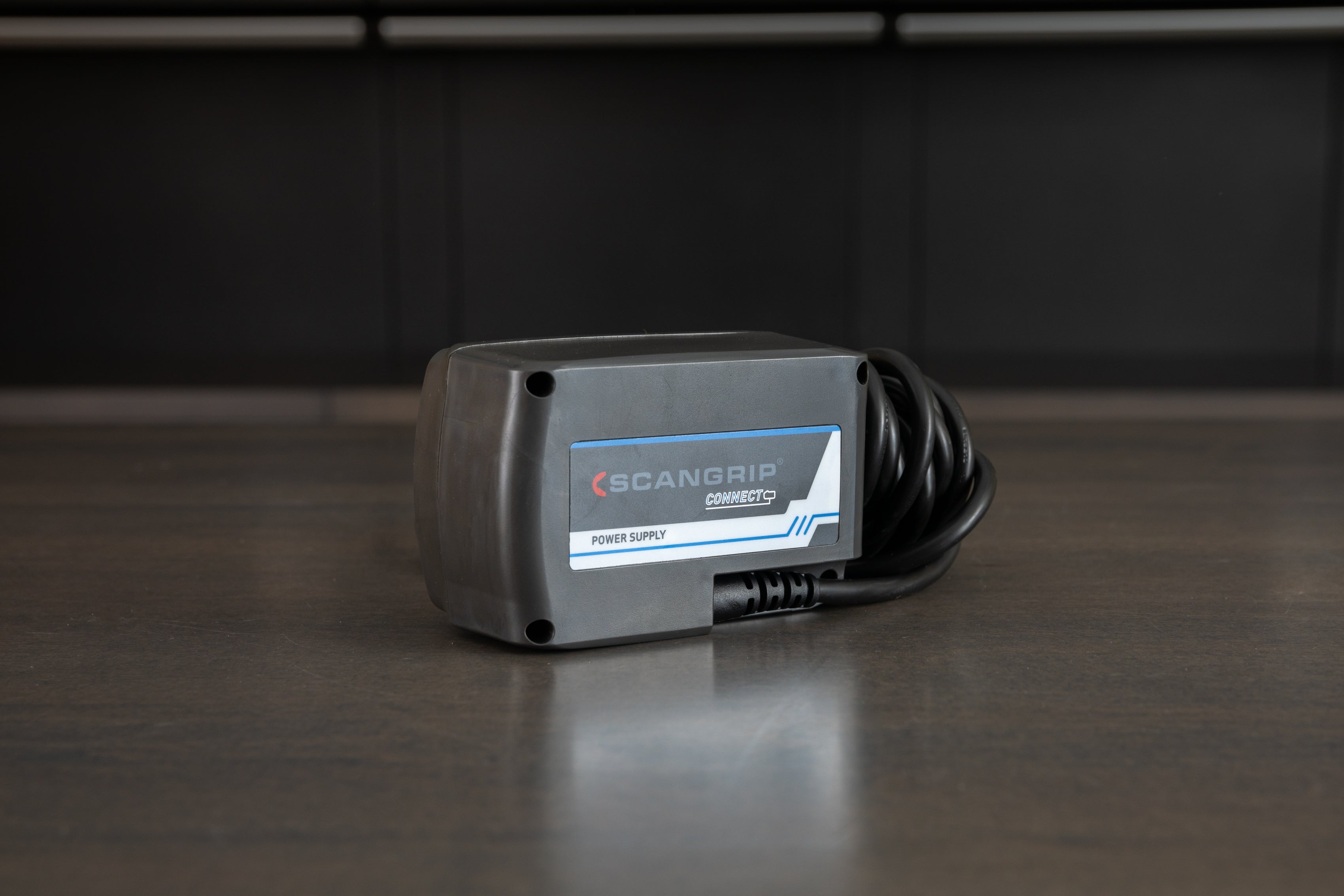 Scangrip Power Supply Connect - Universal LED Light Power Adapter for Automotive & Workshop Lighting - Perfect for Detailing, Painting & Inspection Tasks
