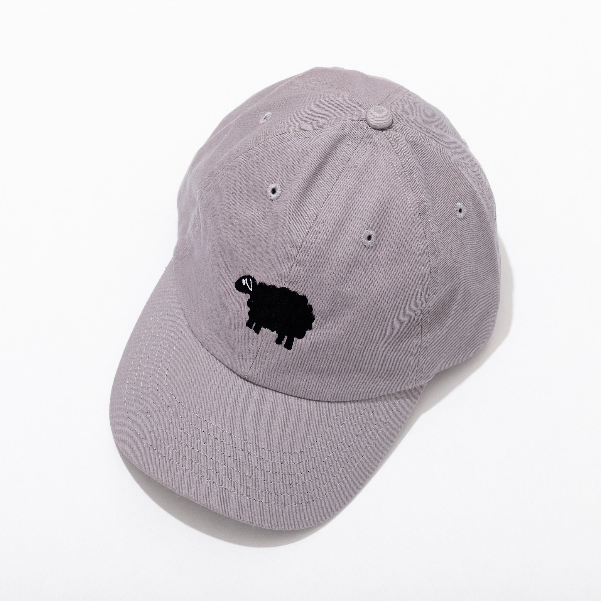 Black Sheep Baseball Cap - Stylish Adjustable Dad Hat for Men & Women - Perfect for Outdoor Sports, Casual Wear & Fashion Accessories
