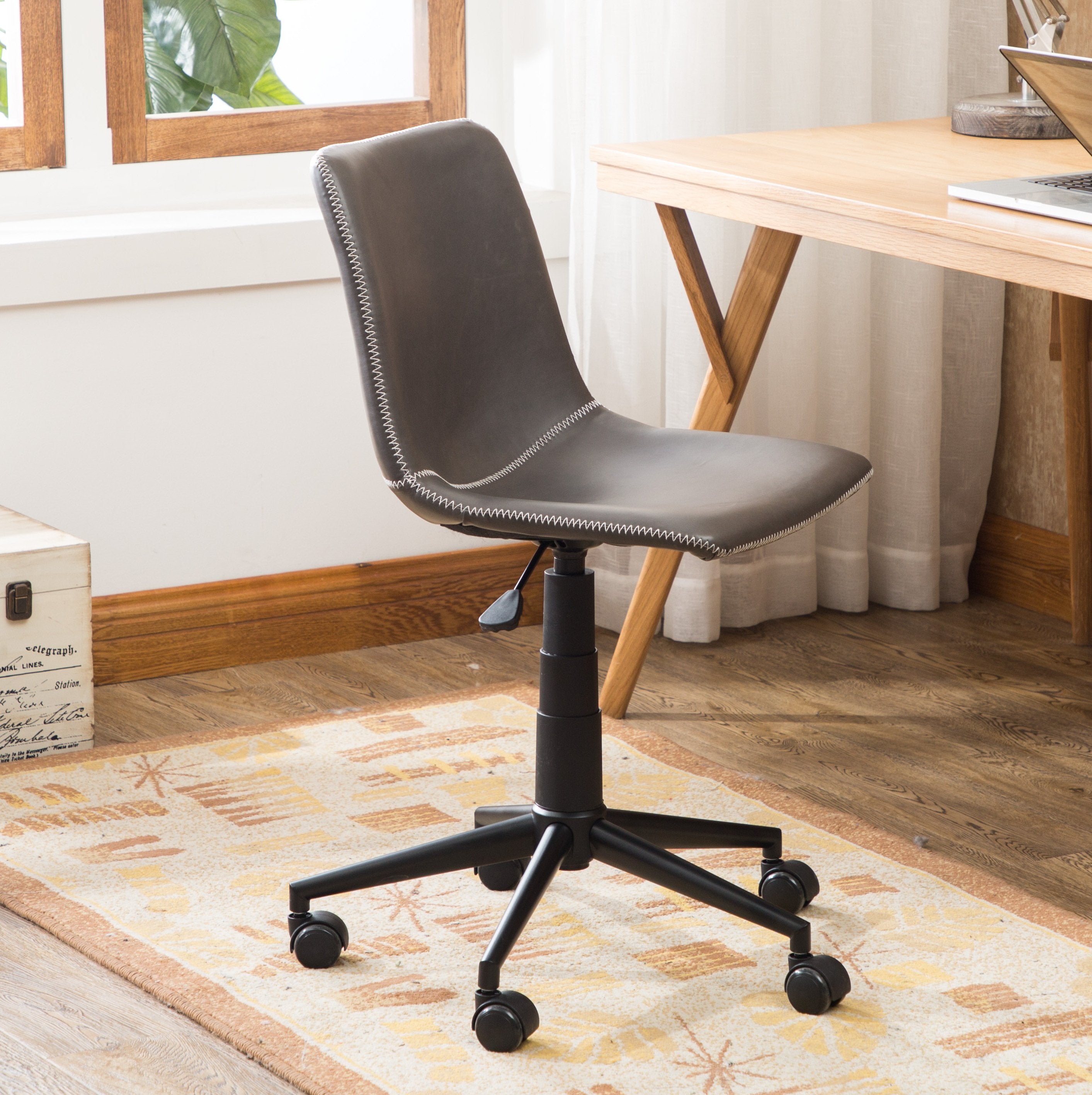 Roundhill Furniture Cesena 360 Swivel Office Chair - Adjustable Height PU Leather Executive Desk Chair with Air Lift Technology for Home & Office Workspace