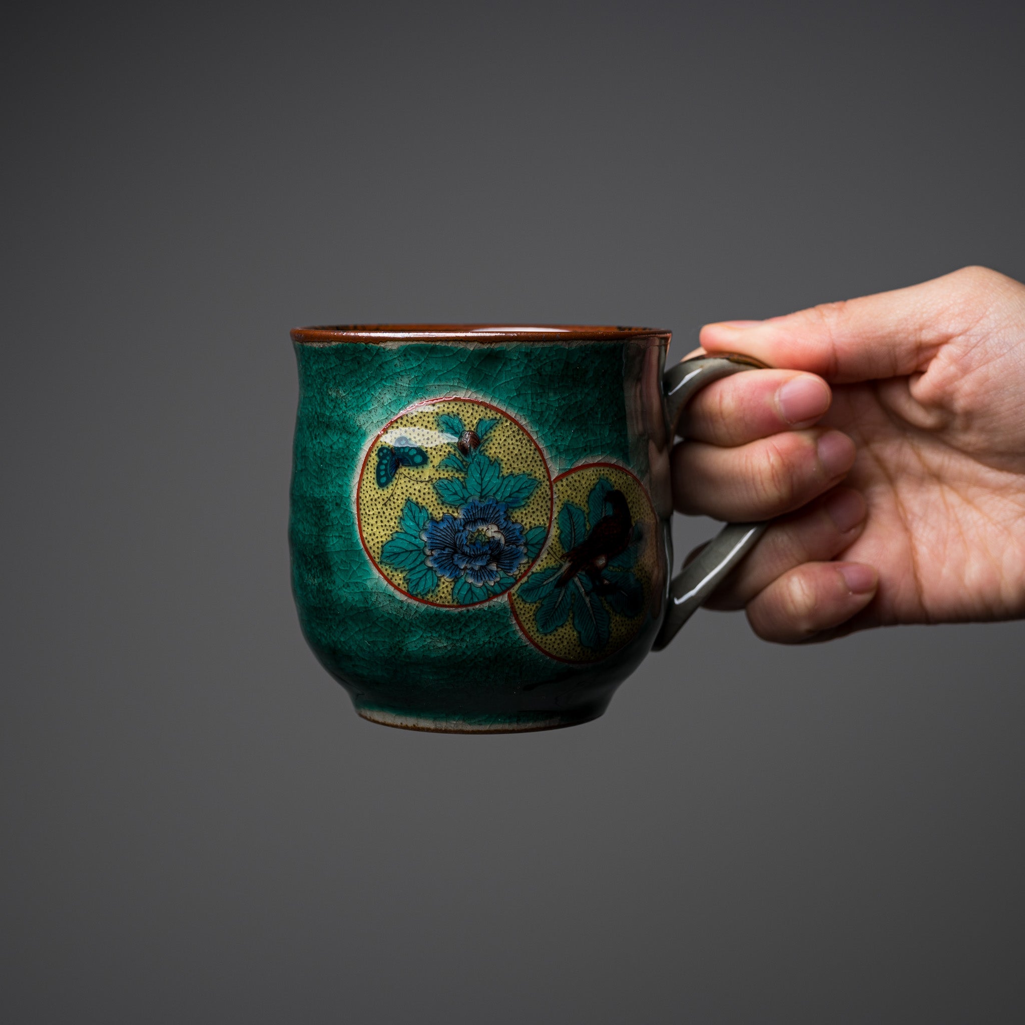 Premium Kutani Ware Ceramic Mug Cup - Traditional Japanese Marumon Design, Hand-Painted Artistry - Perfect for Tea, Coffee & Home Decor