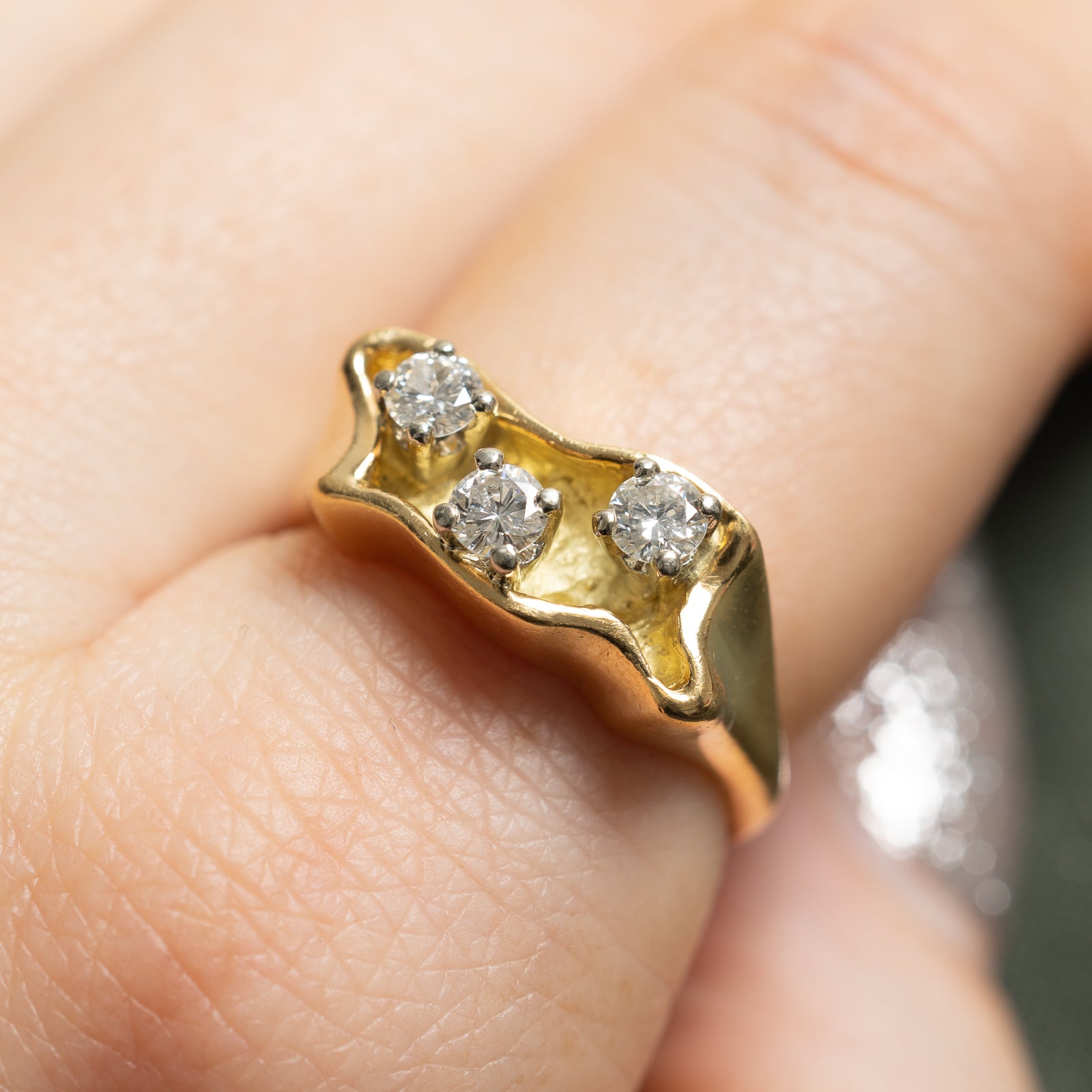 Birks Three Stone Diamond Ring - 0.42 Carat Total Weight (CTW) - Size 7 - Elegant Engagement & Wedding Band for Women - Perfect for Proposals, Anniversaries & Special Occasions