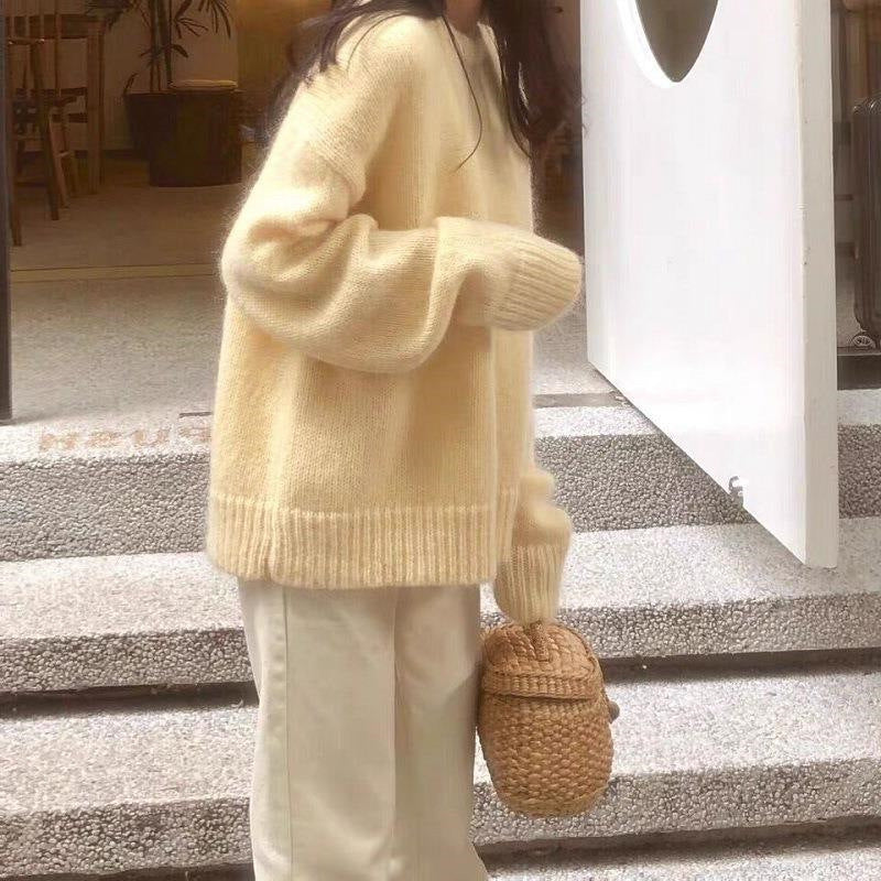 Cozy Loose Round Neck Sweater for Women - Soft Winter & Autumn Knit Pullover - Perfect for Casual Outfits, Office Wear & Holiday Gatherings