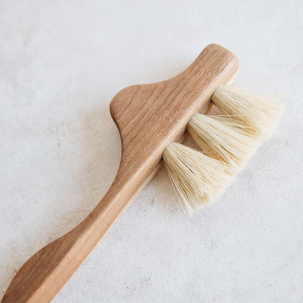 MT0951 Medium Wooden Counter Brush - Natural Wood Cleaning Brush for Kitchen, Countertops, and Hard Surfaces - Perfect for Daily Home Cleaning and Maintenance