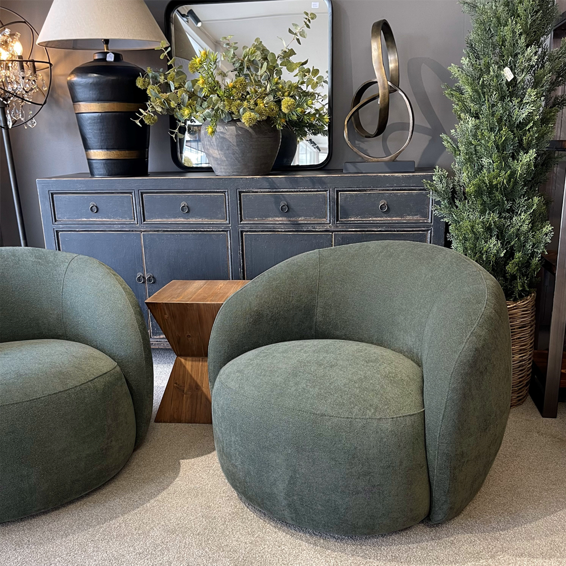Carter Swivel Chair with Moss Green Upholstery - Modern Office Chair with 360-Degree Rotation - Perfect for Home Office, Study Room & Workspace