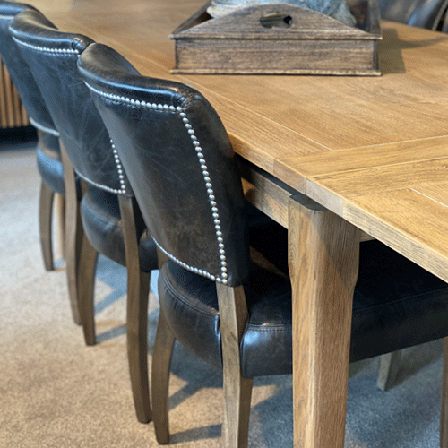 Hartley Extendable Dining Table - 6ft/7.5ft/9ft - Solid Wood Expandable Table for Family Gatherings & Dinner Parties - Perfect for Large Dining Rooms & Entertaining Guests
