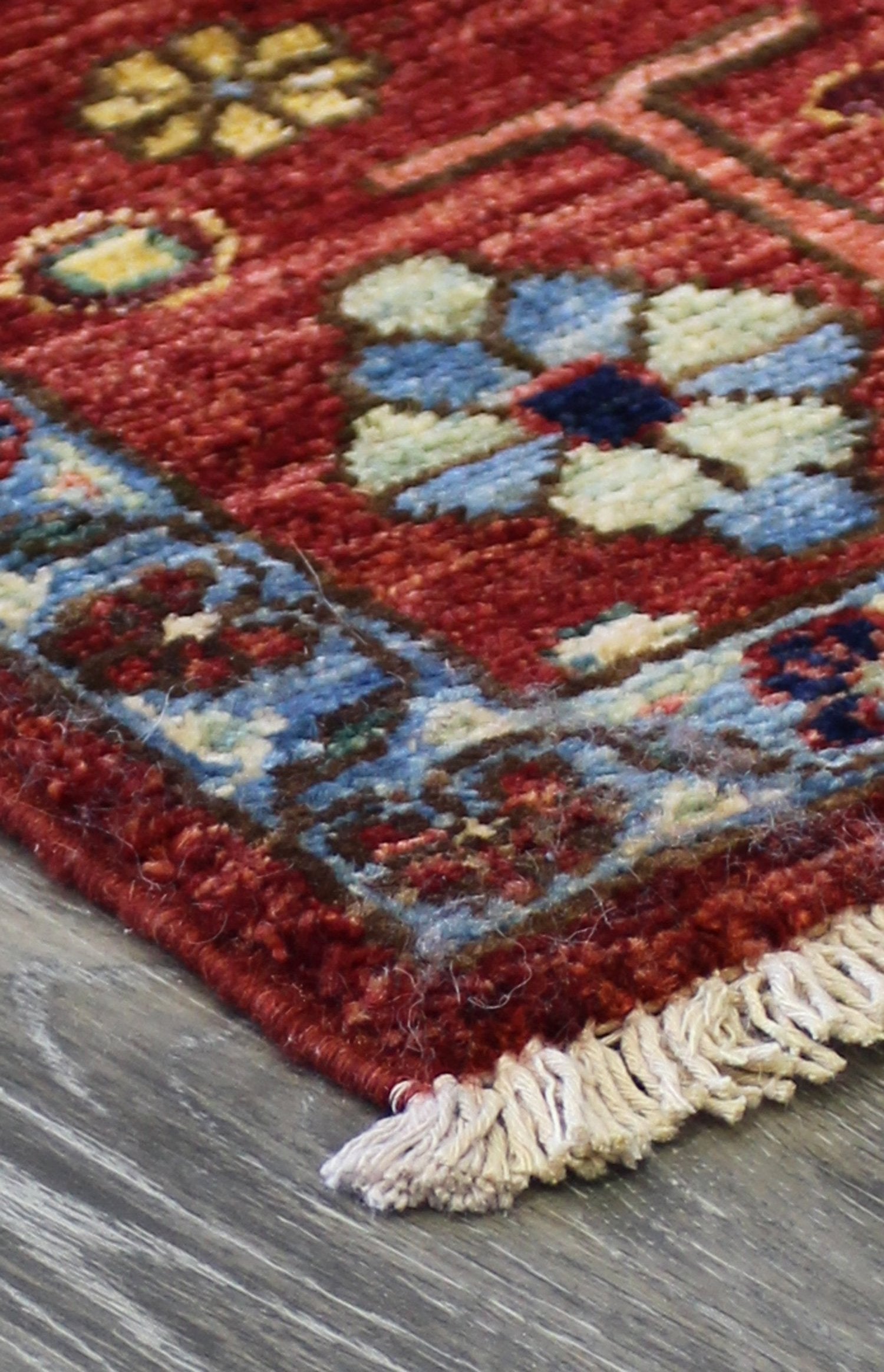 Handwoven Bakshaish Willow Tribal Rug - Authentic Persian Tribal Design - Perfect for Boho Home Decor, Living Room, Bedroom & Office