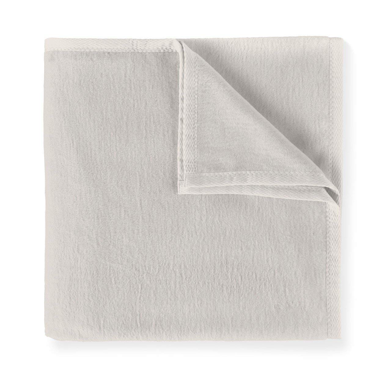 Peacock Alley All Seasons Luxury Cotton Blanket - 100% Long Staple Soft Cotton Blanket for Bed, Sofa & Crib - King, California King, Flint Size - Perfect for Home, Hotel & Gift Giving