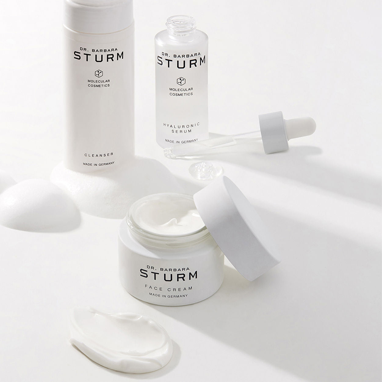 Dr. Barbara Sturm Hyaluronic Acid Face Cream - Anti-Aging Moisturizer for Dry Skin - Day & Night Hydration for Women & Men - Perfect for Daily Skincare Routine & Travel