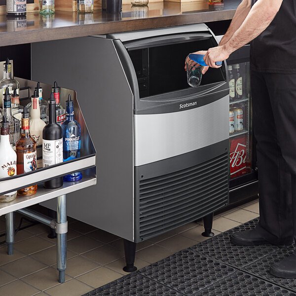 Used Scotsman UC2724MA 1 24 Air Cooled Undercounter Medium Cube Ice Machine - 282 Lbs. Daily Output - Perfect for Restaurants, Bars, and Commercial Kitchens