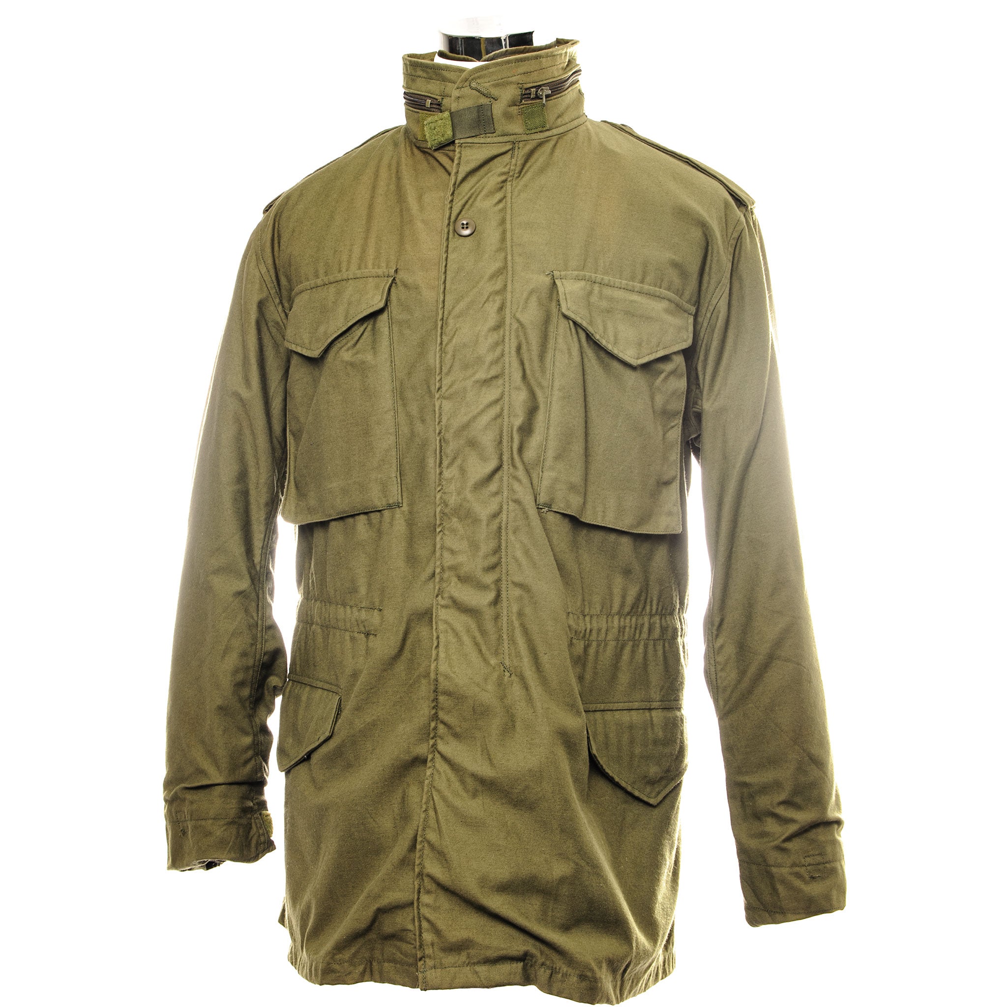 Vintage US Army M-1965 M65 Field Jacket with Removable Liner - 1987 Medium Long Size - Deadstock Military Surplus - Perfect for Outdoor Adventures, Hunting, and Vintage Fashion