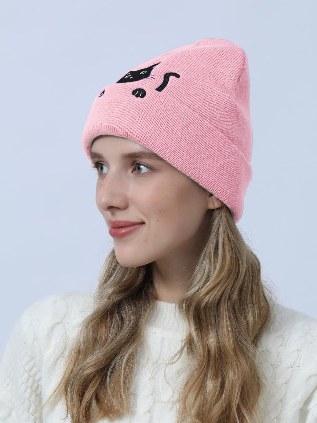 Women's Knitted Cat Lovers Beanie - Cute Animal Hat for Cat Moms | Warm Winter Hat for Women | Perfect Gift for Cat Lovers & Christmas