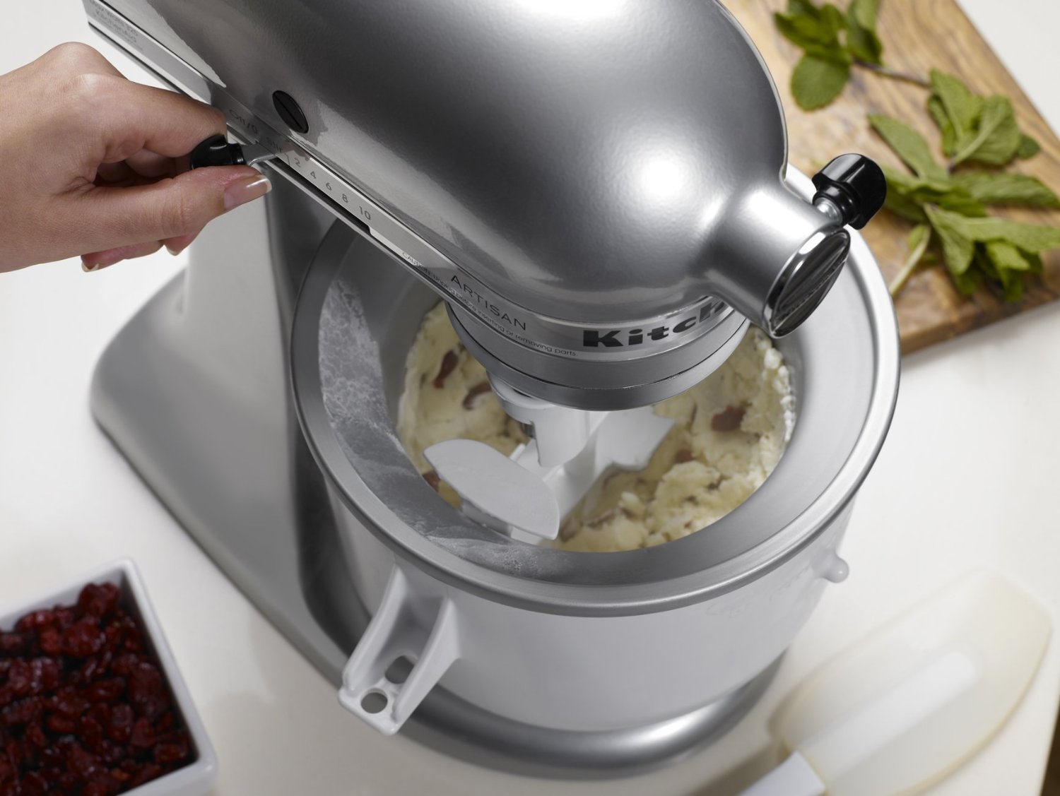 KitchenAid Ice Cream Maker Attachment for 5-6 Quart Stand Mixers | Compatible with Most KitchenAid Models (Excludes 7, 8 & Some 6 Qt) | Perfect for Homemade Gelato, Sorbet & Frozen Desserts