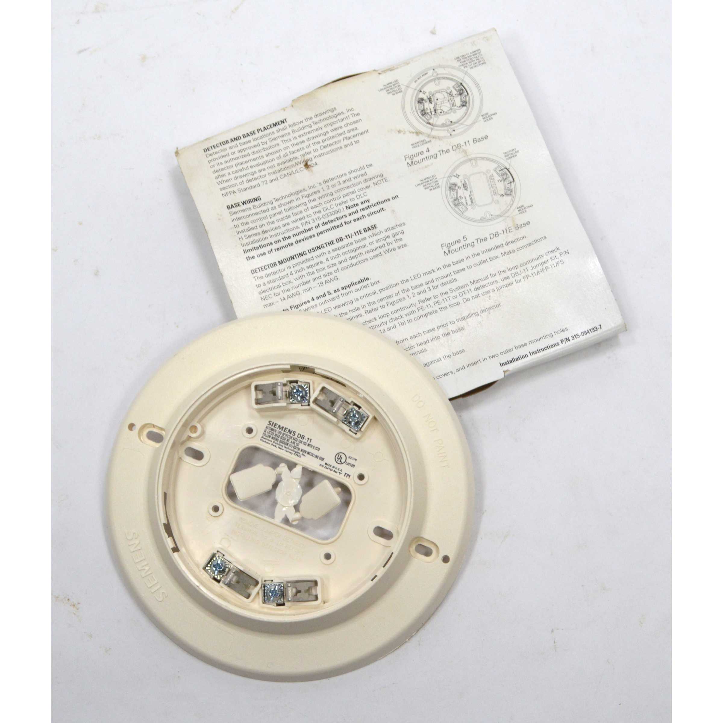 SIEMENS DB 11/11E Detector Base - Model 500 094151 E - Fire Alarm System Replacement Part - Ideal for Commercial Buildings & Industrial Facilities
