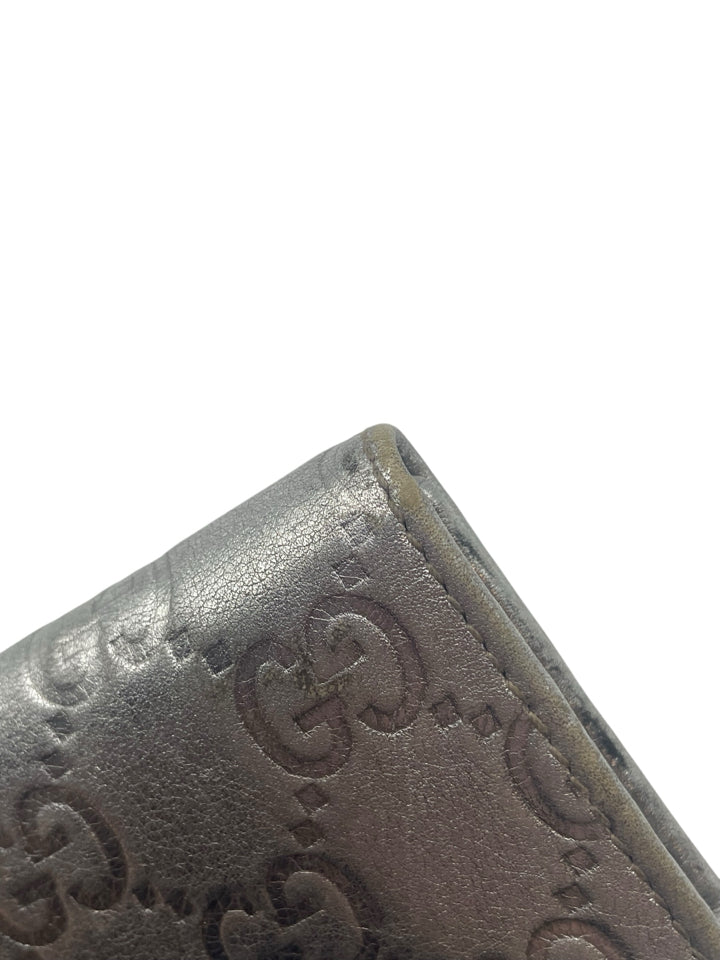 Authentic Guccissima Metallic Bow Key Holder - Luxury Leather Keychain for Women | Perfect for Home, Office & Travel Organization