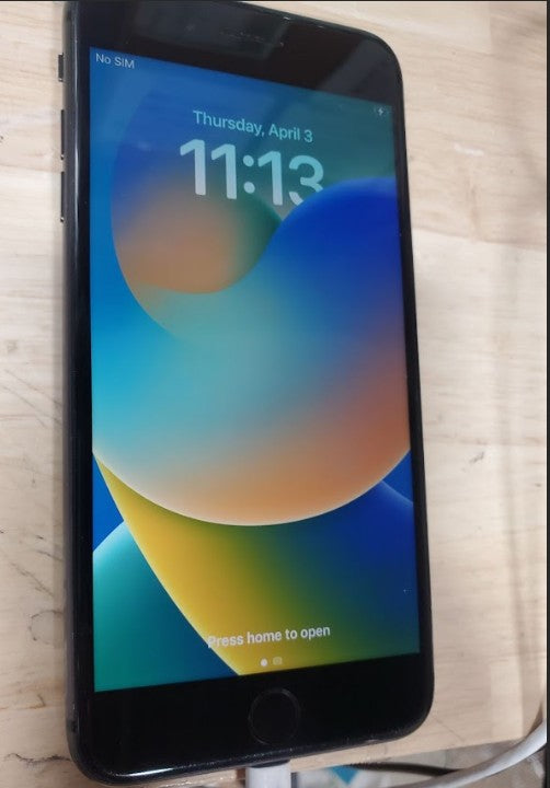 Apple iPhone 8 Plus 64GB Unlocked Smartphone - 5.5