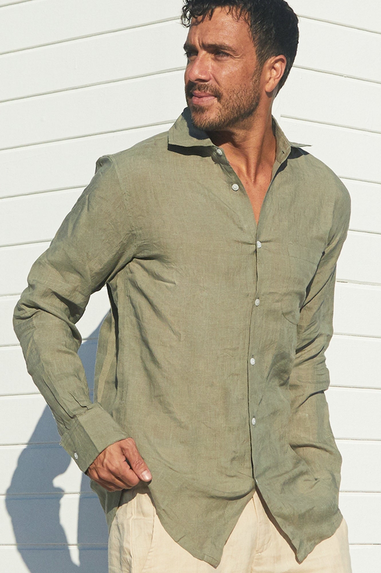 Premium Men's Linen Shirt - Breathable & Lightweight Khaki Button-Up for Summer | Casual & Beach Wear
