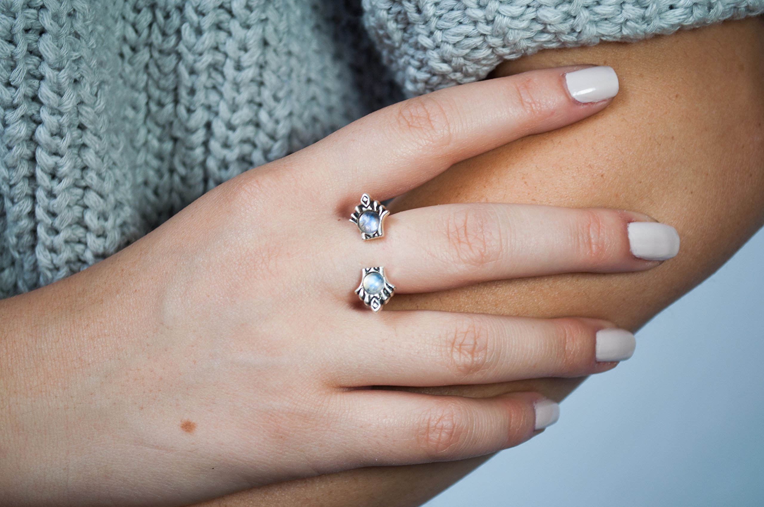 Adjustable Sterling Silver Opal Deco Ring for Women - Elegant Stackable Jewelry for Everyday Wear, Gift Giving & Special Occasions