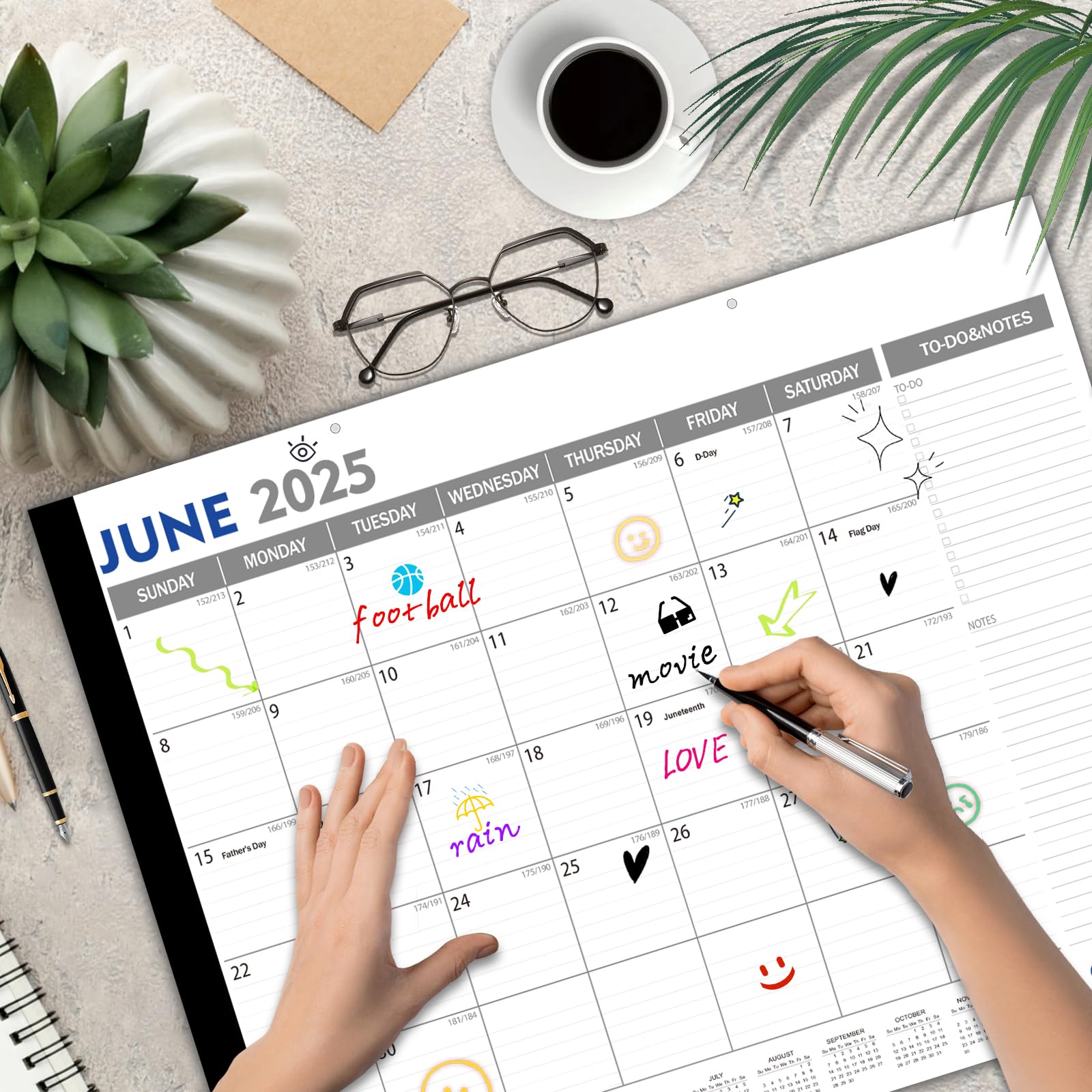 GuassLee 2025-2026 Large Desk Calendar 22