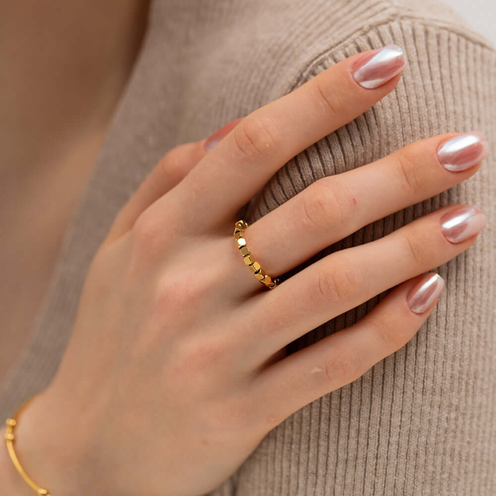 18K Gold Cube Beads Ring - Elegant Stackable Minimalist Ring for Women | Perfect for Everyday Wear, Layering & Special Occasions | JDR363