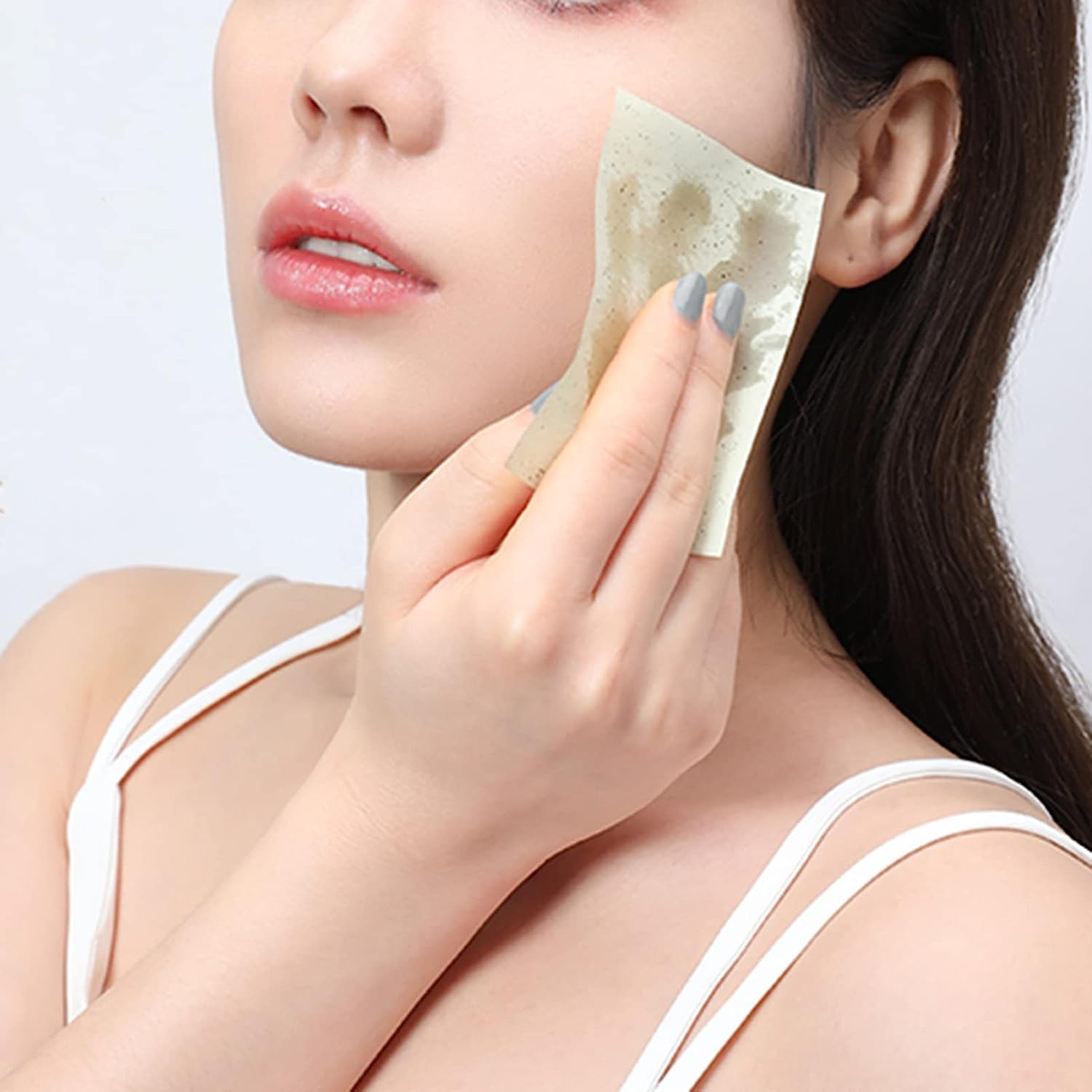 Natural Bamboo Charcoal Blotting Papers for Oily Skin - 100 Count Organic Oil Absorbing Facial Sheets | Premium Large Blotting Tissues to Remove Excess Shine | Vegan, Cruelty-Free & Eco-Friendly | Perfect for Makeup Touch-Ups, Gym, Travel & Daily Skincare Routine