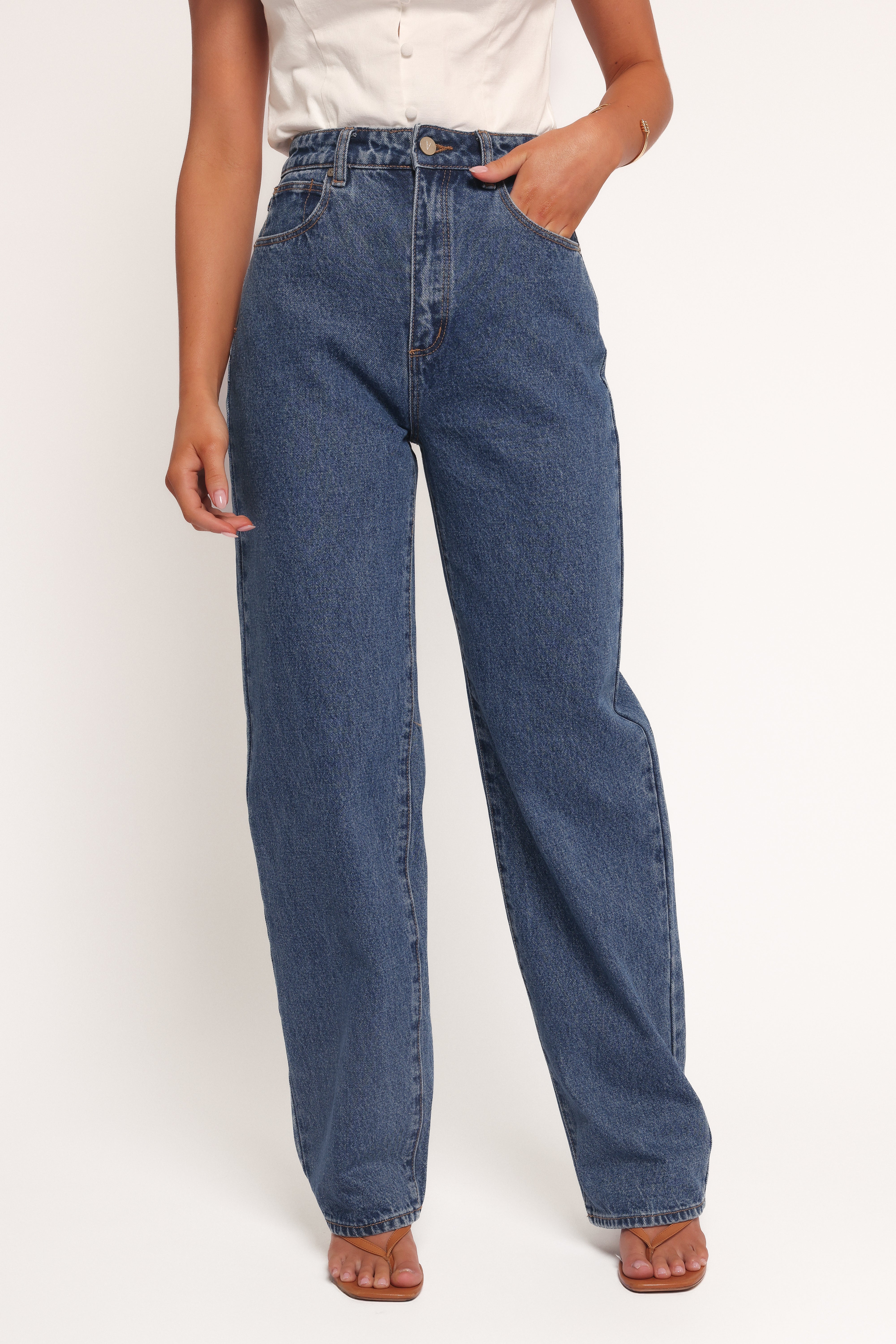 Abrand Carrie Jeans for Women - High Waist Skinny Denim Pants | Perfect for Casual Wear, Office & Date Night Outfits