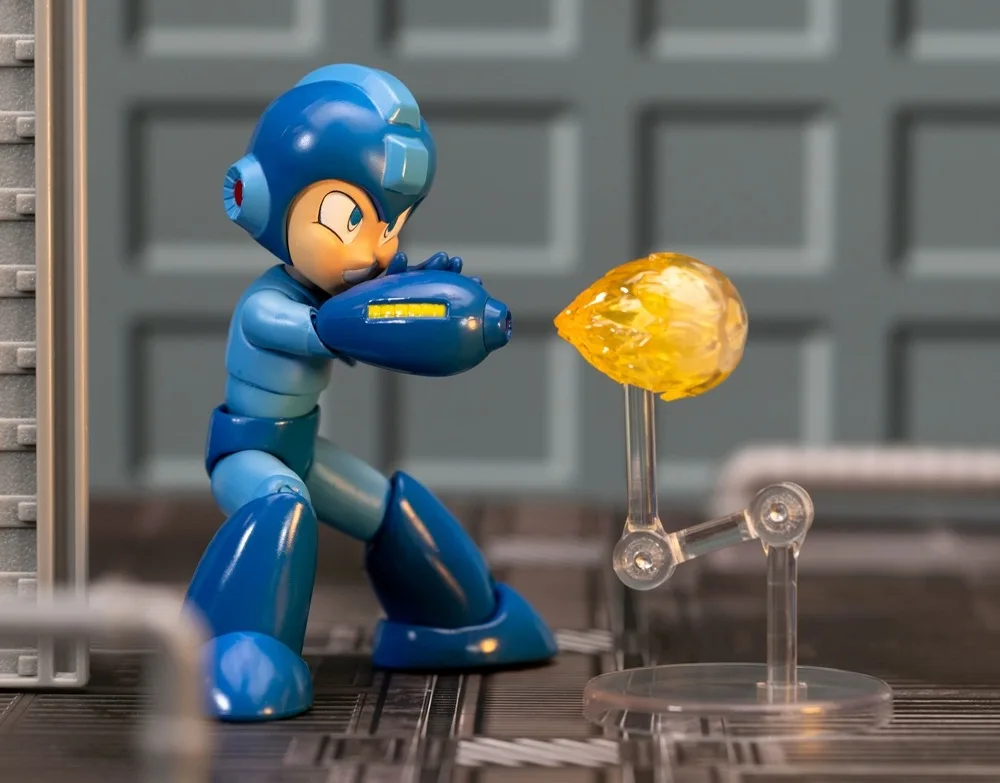 Jada Toys Mega Man Ice Man 6-Inch 1/12 Scale Action Figure - Collectible Toy for Display, Gaming & Cosplay Scenes