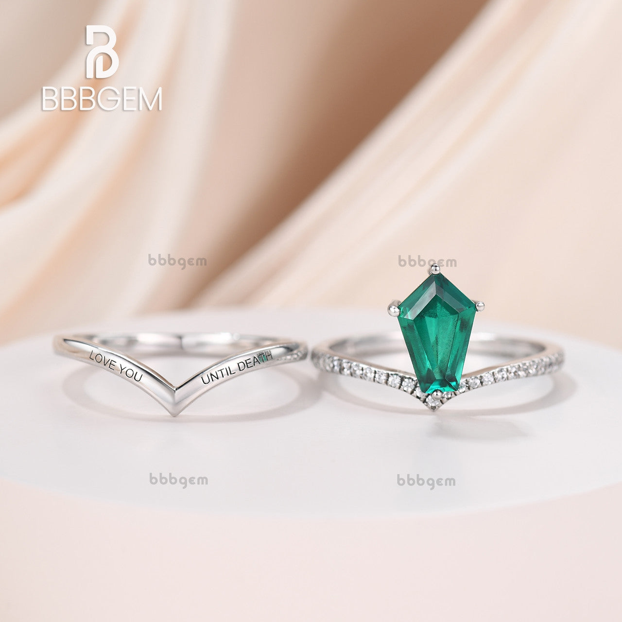 9x6mm Pentagon Emerald Statement Ring Set | Fancy Step Cut Gemstone V-Shaped Diamond Band | Engagement & Wedding Jewelry | Perfect for Bridal, Anniversary, and Special Occasion Gifts