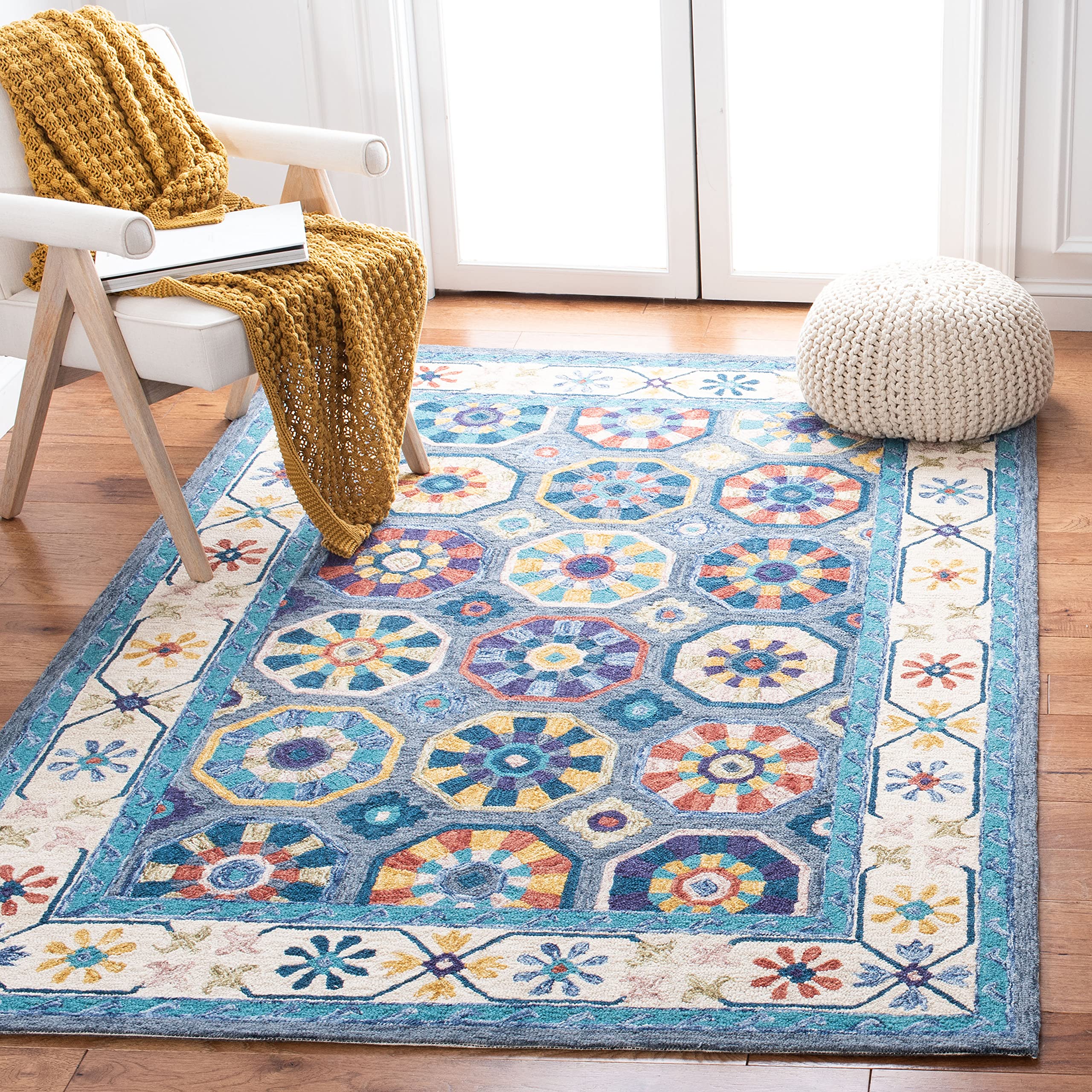 Safavieh Metro Collection 6'x6' Blue Ivory Wool Area Rug - Handmade Premium Quality for Living Room, Dining Room & Bedroom Decor | Soft & Durable Floor Covering for Home Interior Design