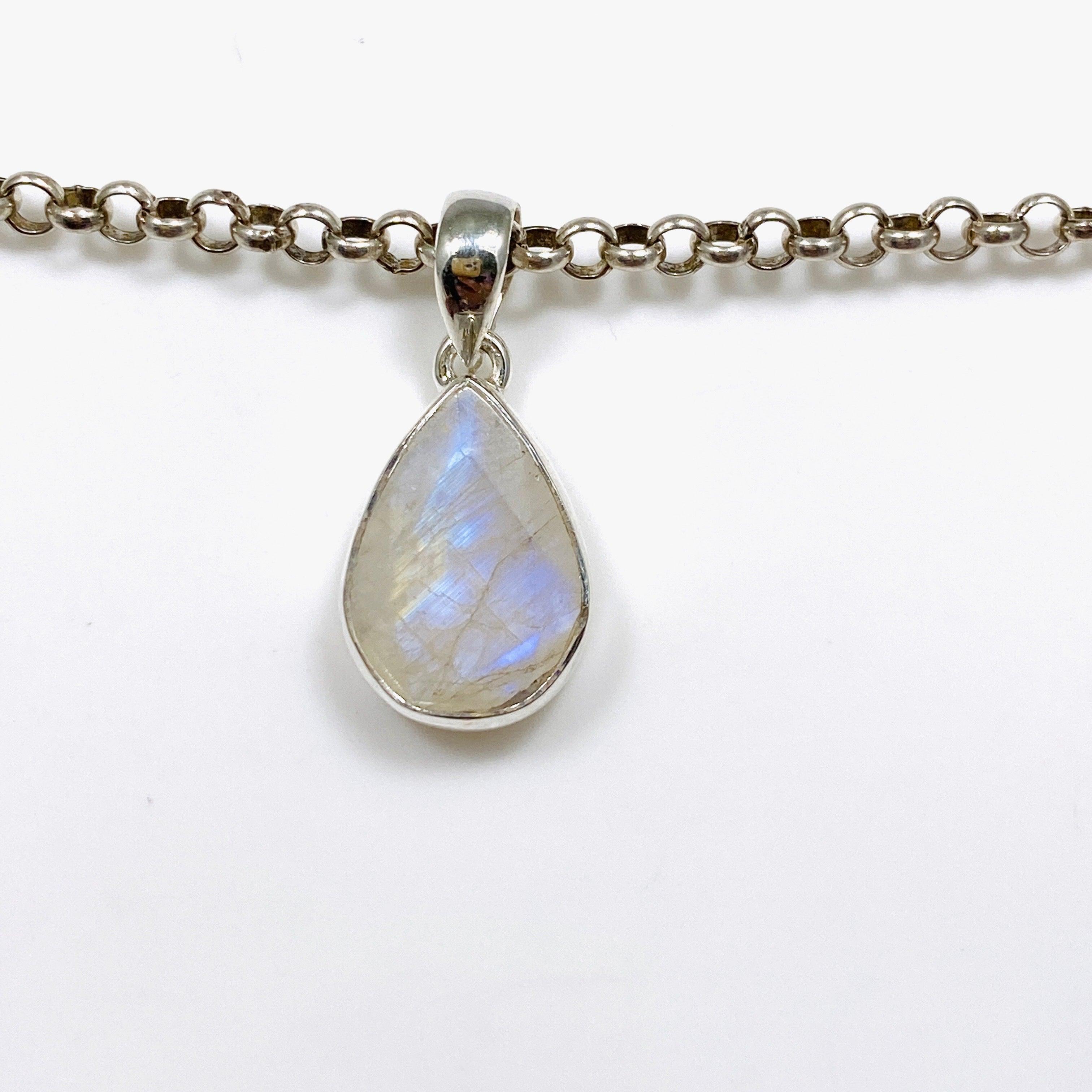 Faceted Teardrop Pendant Necklace G2125 - Elegant Crystal Drop Jewelry for Women, Perfect for Weddings, Parties & Special Occasions