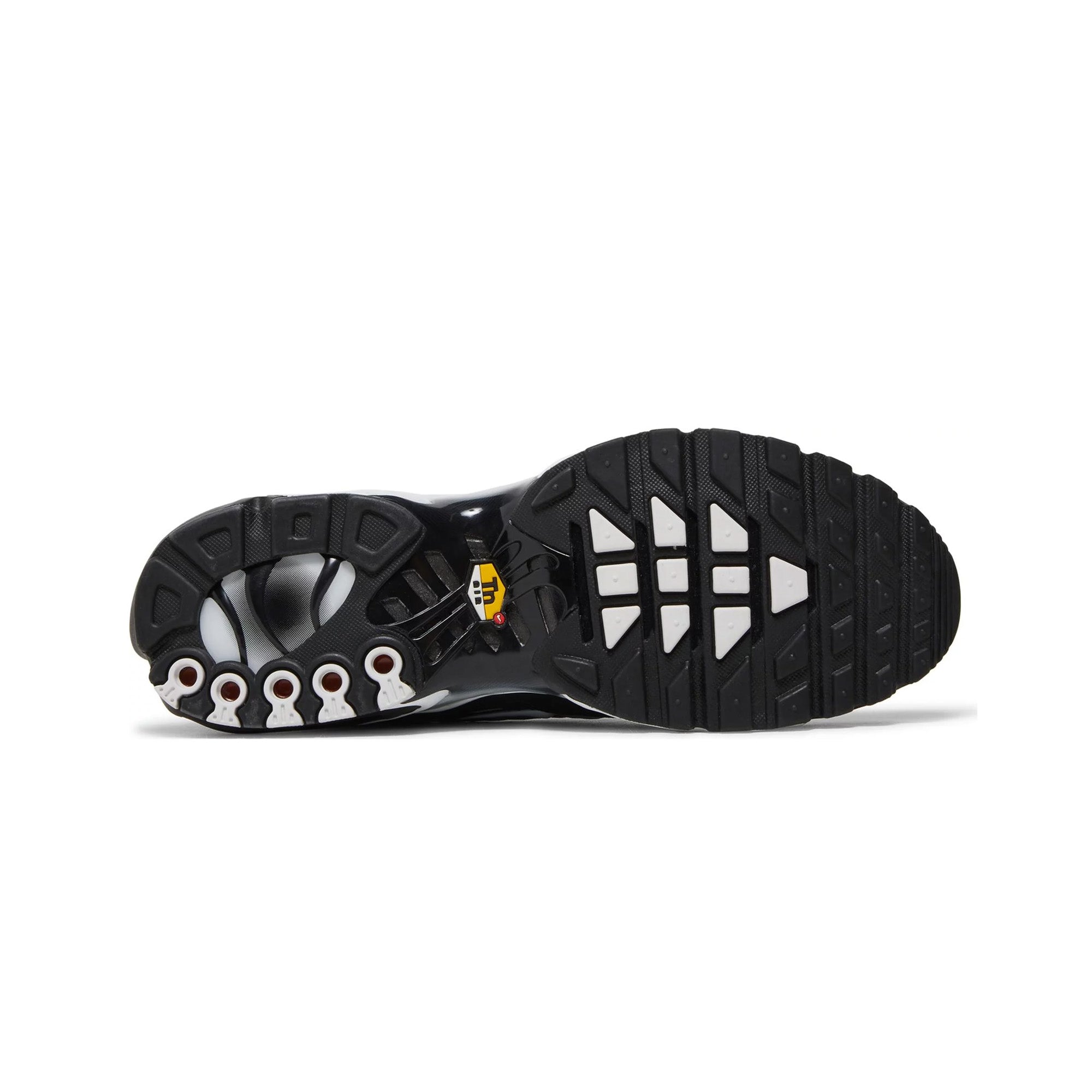 Nike Air Max Plus TN 'Black Metallic Silver' Men's Running Shoes 2022 - Comfortable Cushioned Sneakers for Jogging, Gym Workouts & Streetwear Fashion