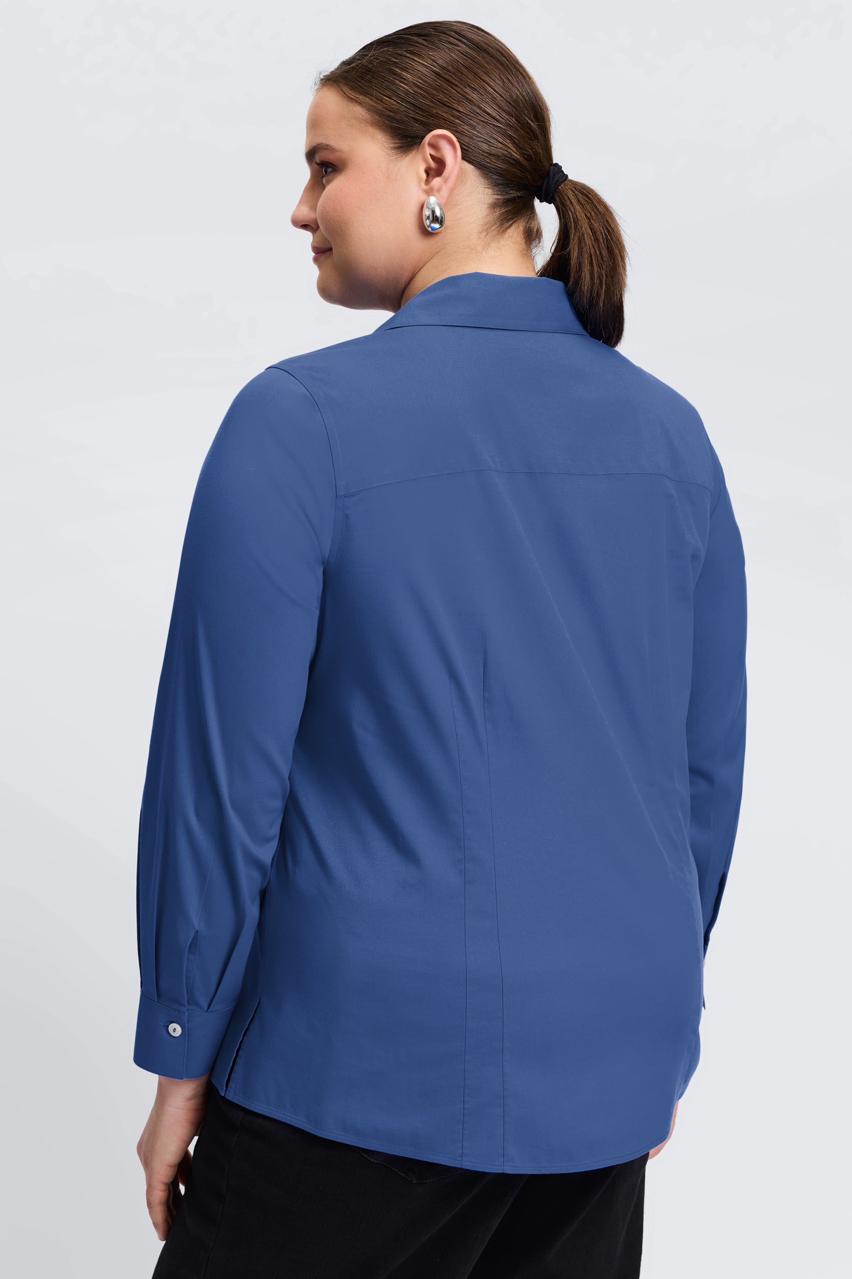 Taylor Plus No Iron Stretch Long Sleeve Shirt for Men - Wrinkle-Free Comfort Fit Business Casual Dress Shirt - Perfect for Office, Travel & Formal Events